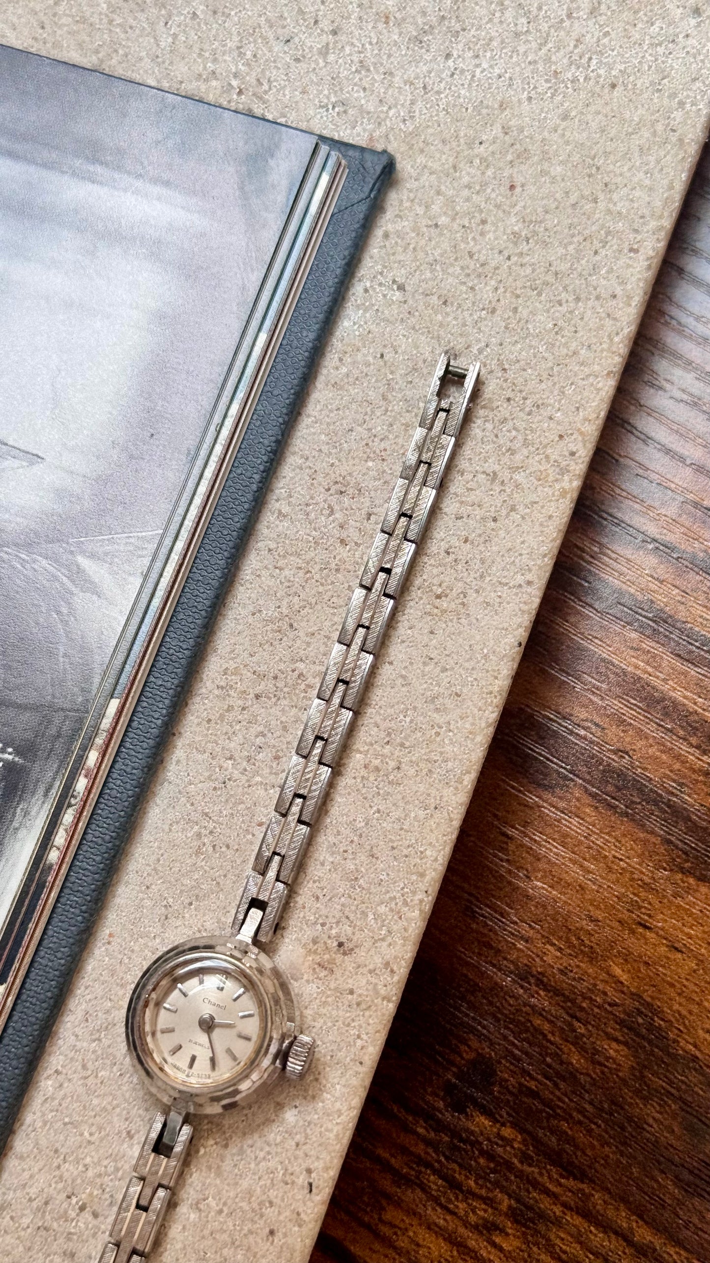 Super Rare 1960s Orient Chanel vintage watch - White gold plated