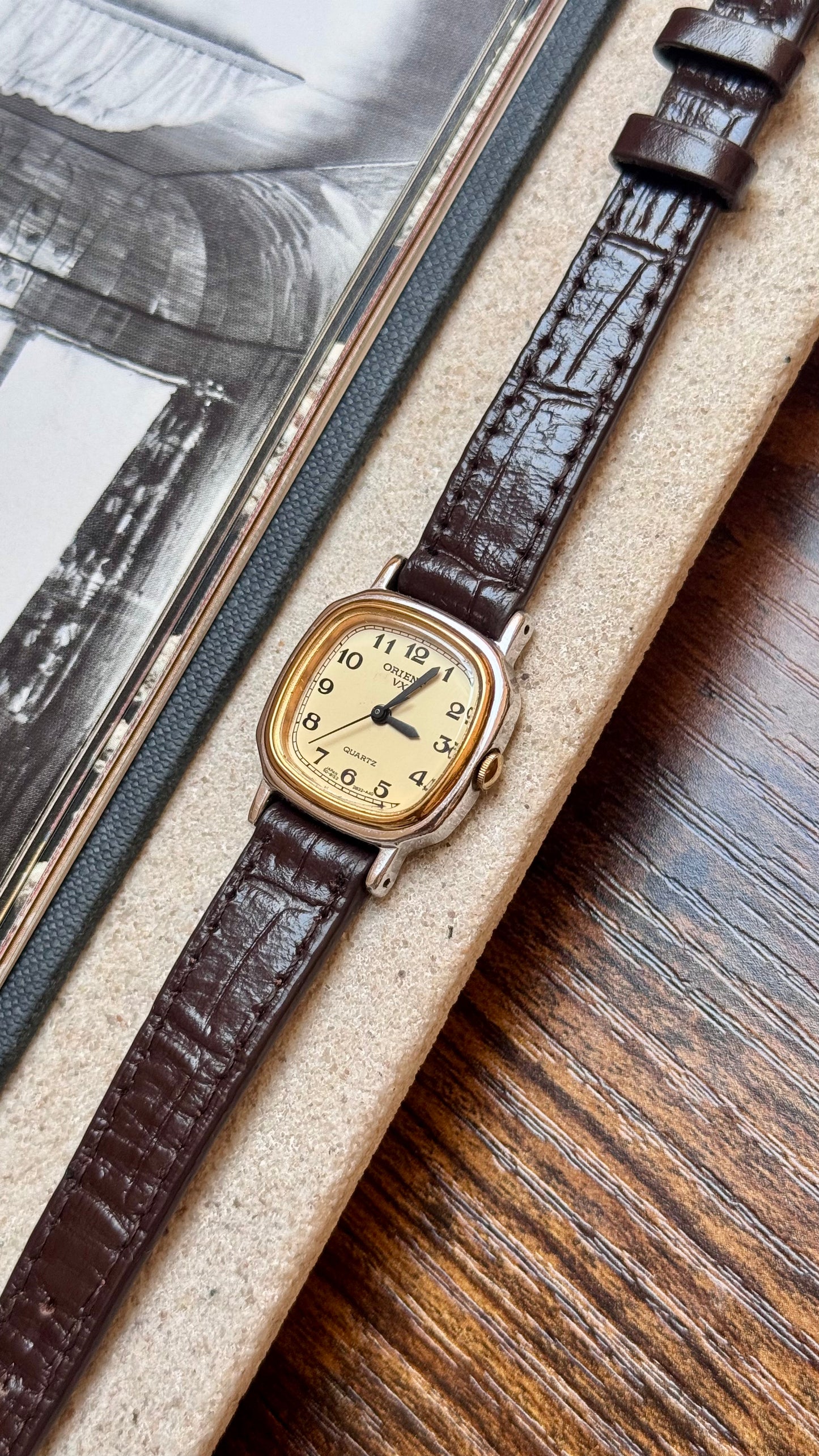 ORIENT VX Vintage Watch 1980s - White gold and gold plated