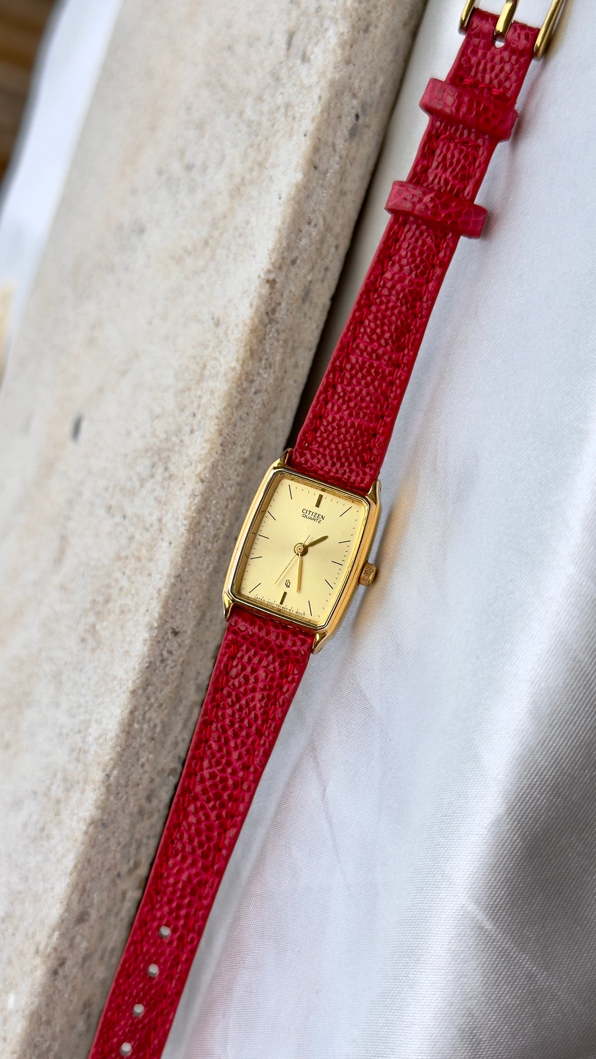 Classic Citizen vintage tank watch 1992 - 18k Gold Plate, Bespoke Leather