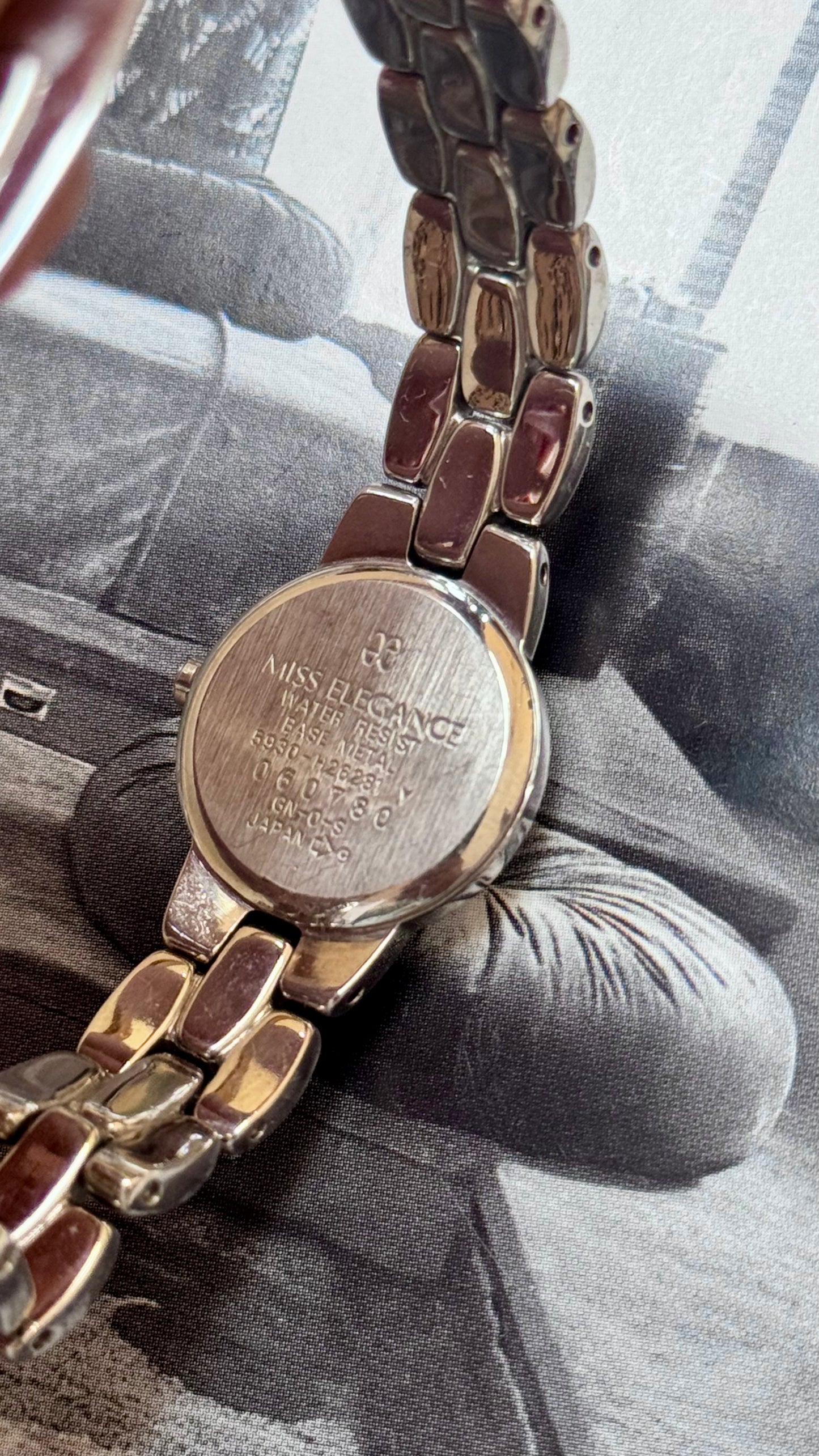 Citizen Miss Elegance vintage watch - Faceted Crystal