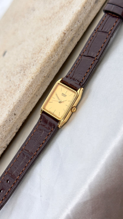 Vintage Seiko Exceline Women's Tank Watch 1996 - Gold Plated, Mint Condition