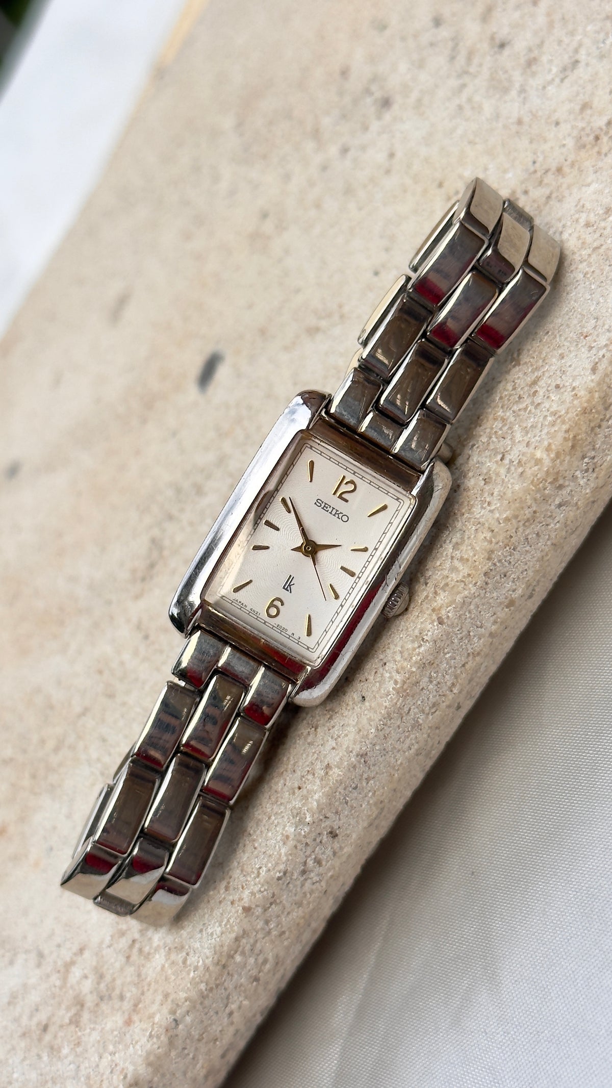 Super Rare Seiko LK Vintage  Women's Tank Watch 1996