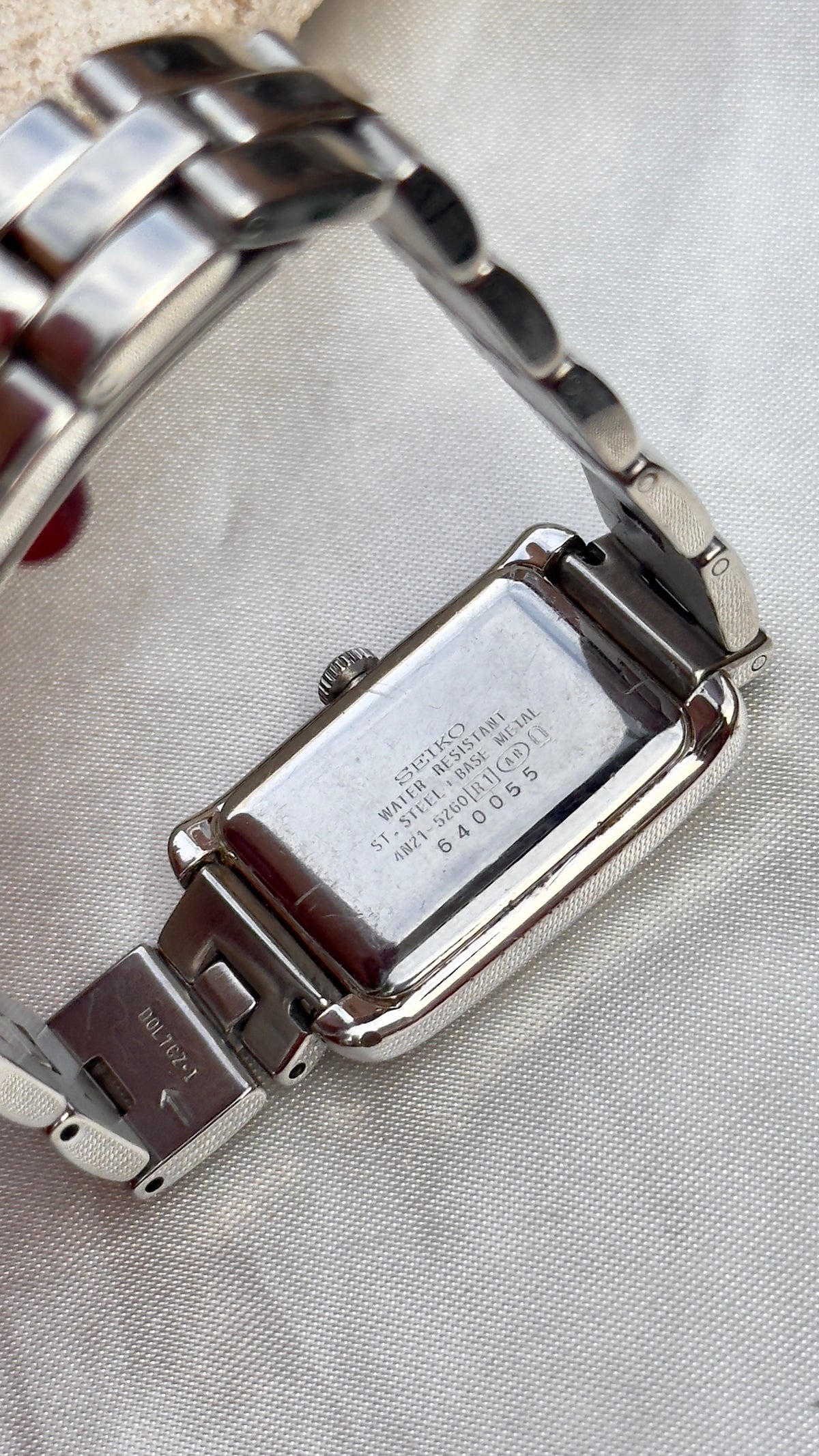 Super Rare Seiko LK Vintage  Women's Tank Watch 1996