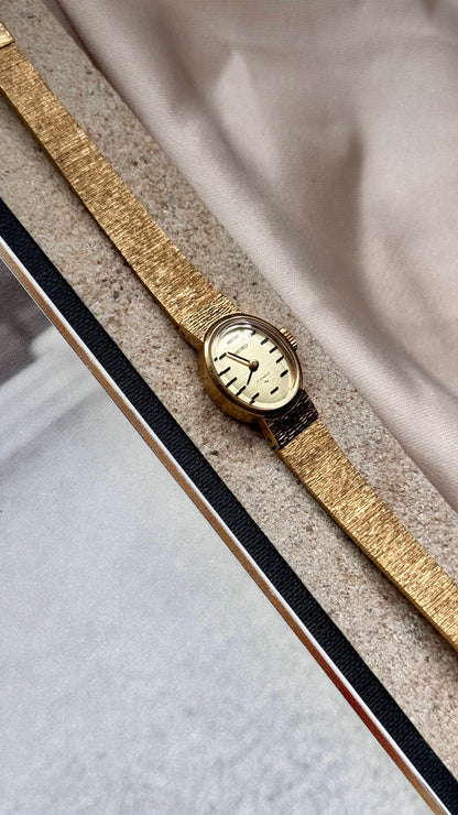 Seiko mechanical vintage watch 1960s