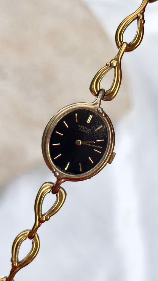 Seiko Vintage Watch 1981 - Black Dial