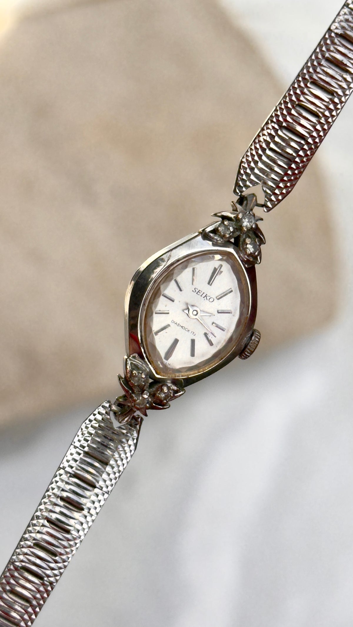 Super Rare 1960s Seiko vintage manual watch - white gold plated