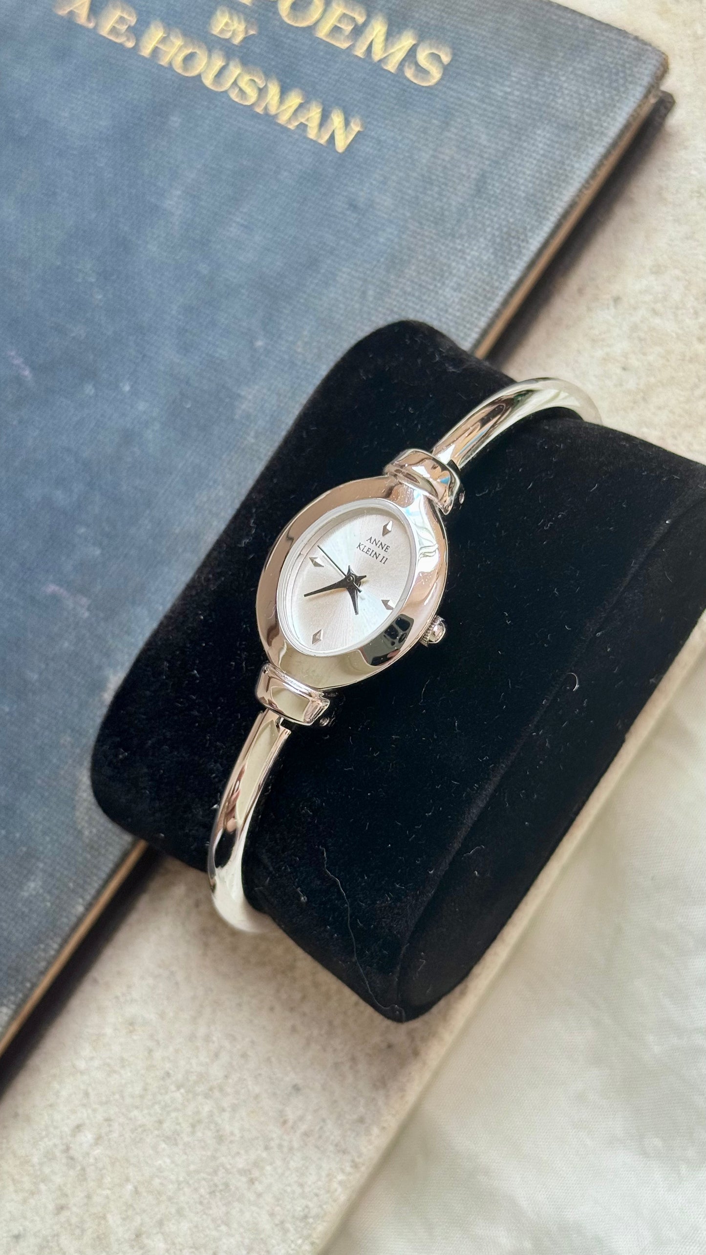 Anne Klein II Vintage Bangle Watch 2000 - Super rare, near mint