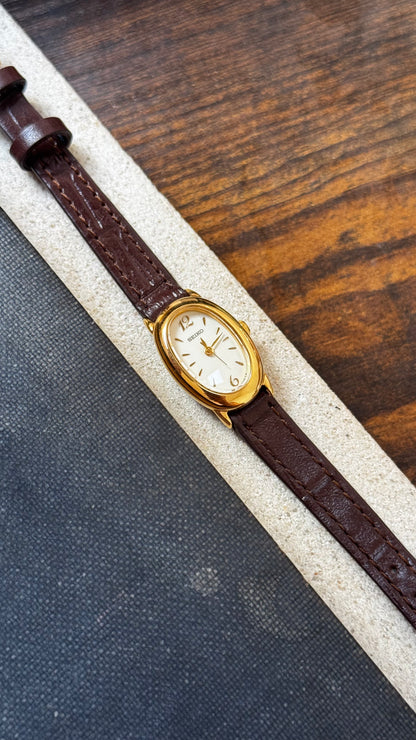 Vintage Seiko Baignoire Women's Watch 1990 - Gold Plated, Original Buckle