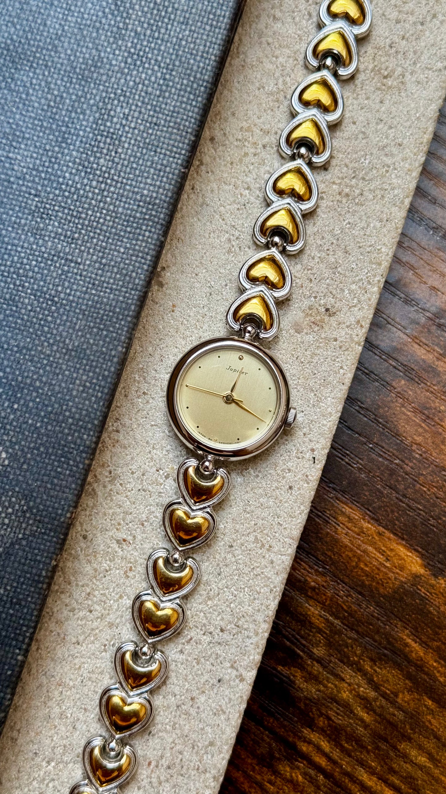 Vintage ORIENT Jupiter 1990s - Heart Bracelet, Gold Plated