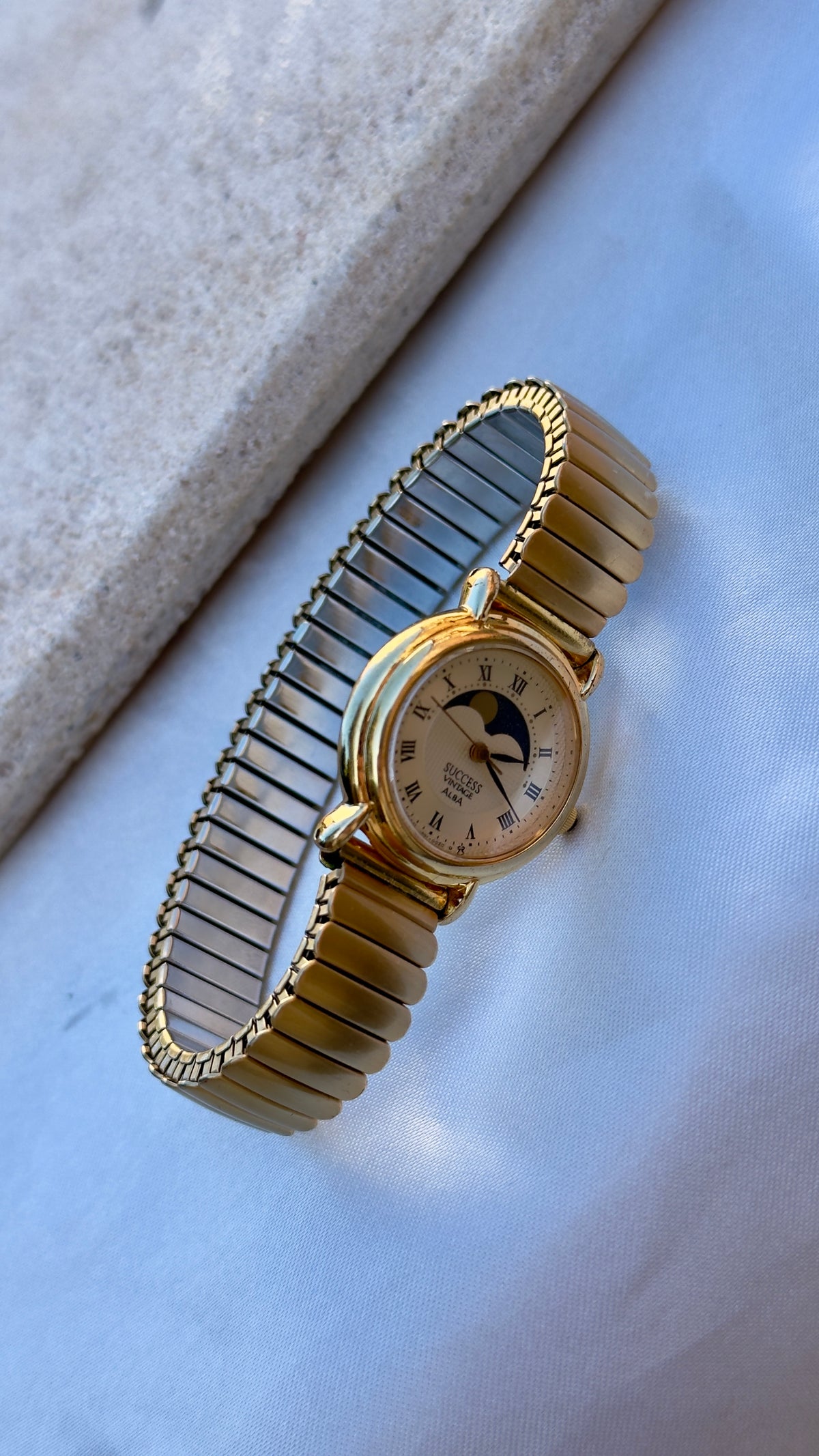 Super Rare Vintage Seiko Alba Watch 1998 - Moon Calendar