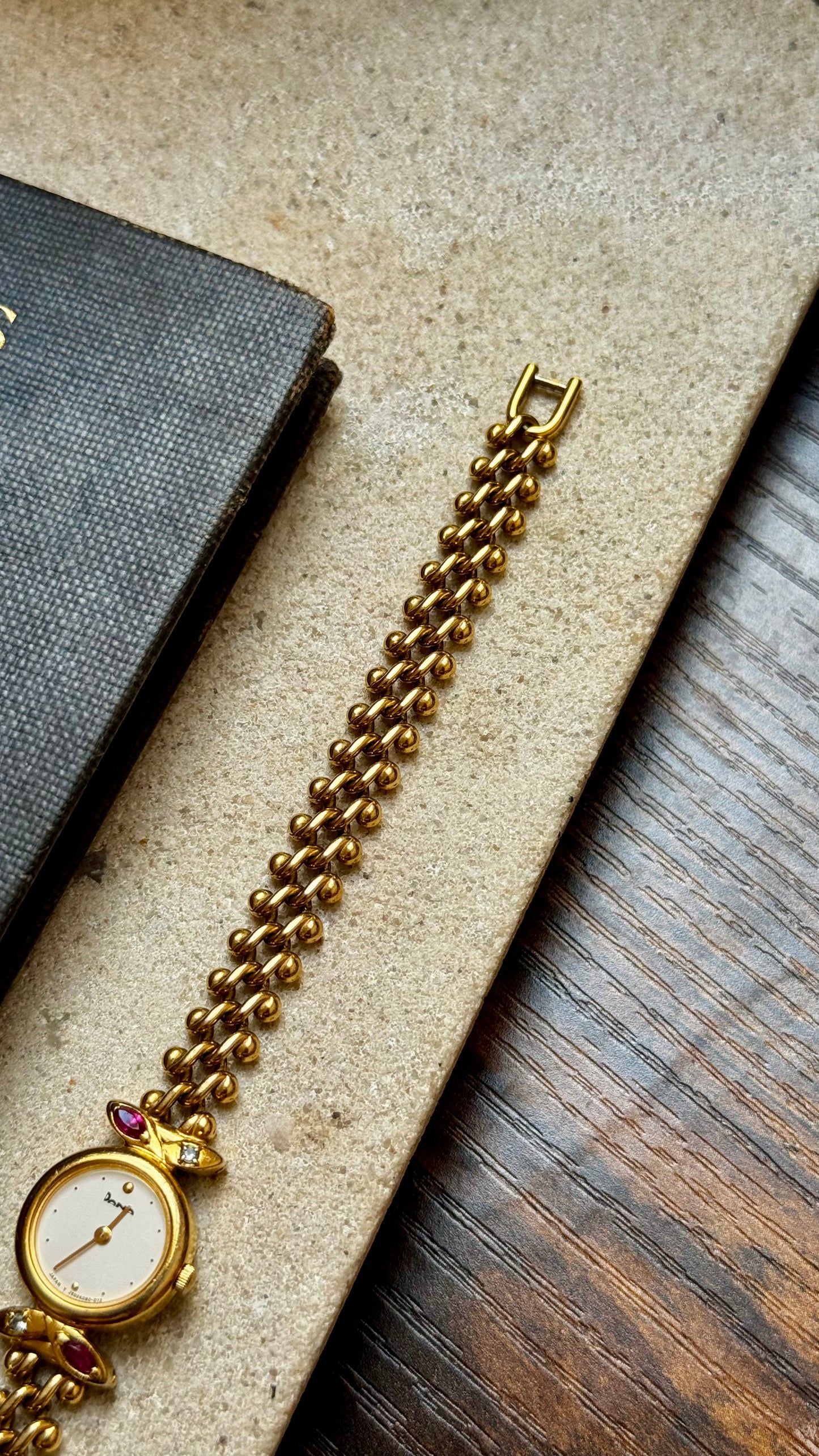 Dana ORIENT vintage women watch 1990s - Rubies, diamonds, gold plated
