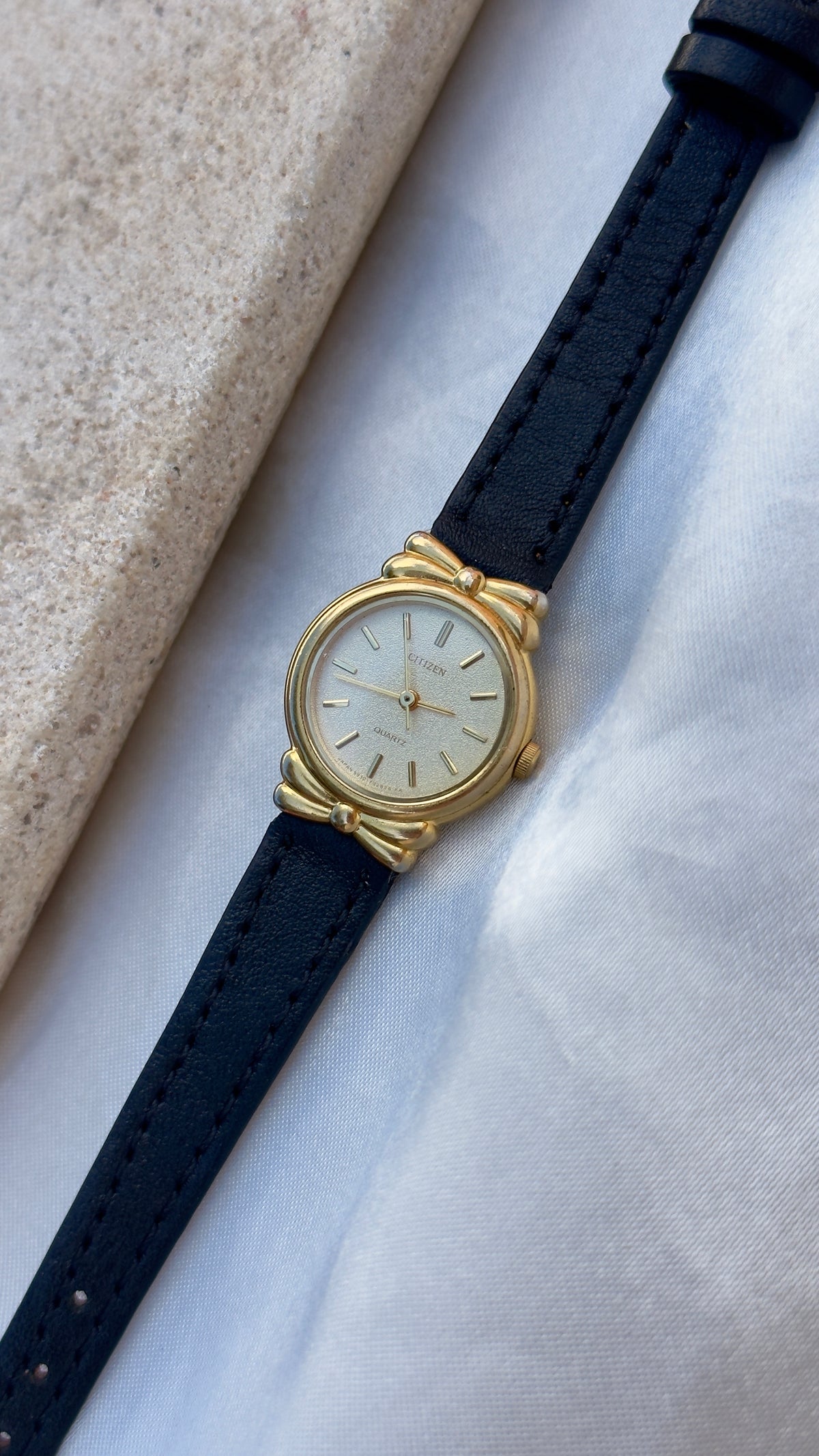 Super Rare Citizen vintage watch 1993 - 18k Gold Plate, Bespoke Leather