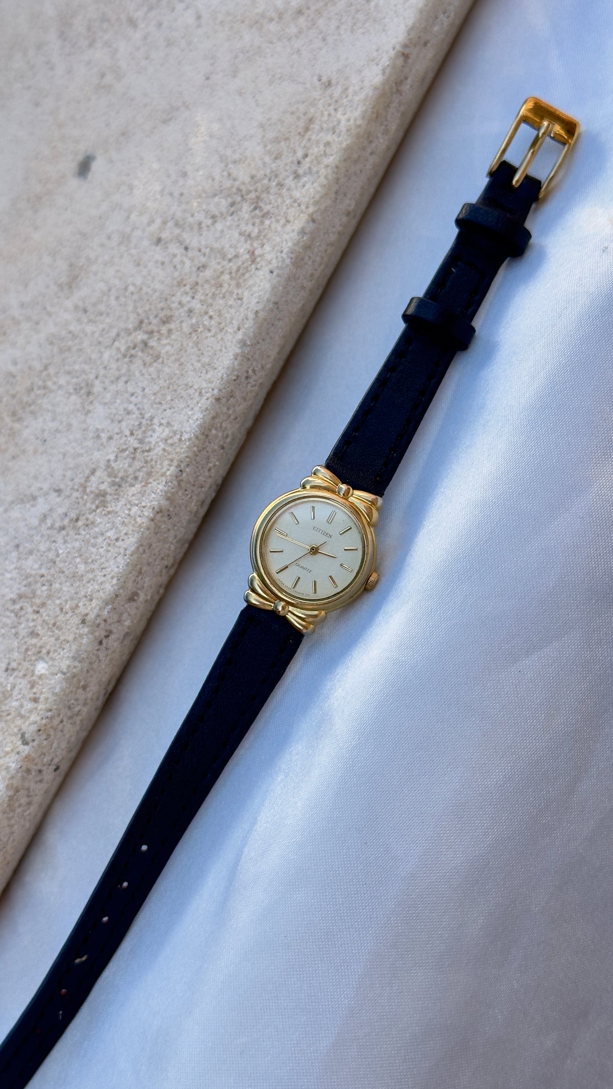 Super Rare Citizen vintage watch 1993 - 18k Gold Plate, Bespoke Leather