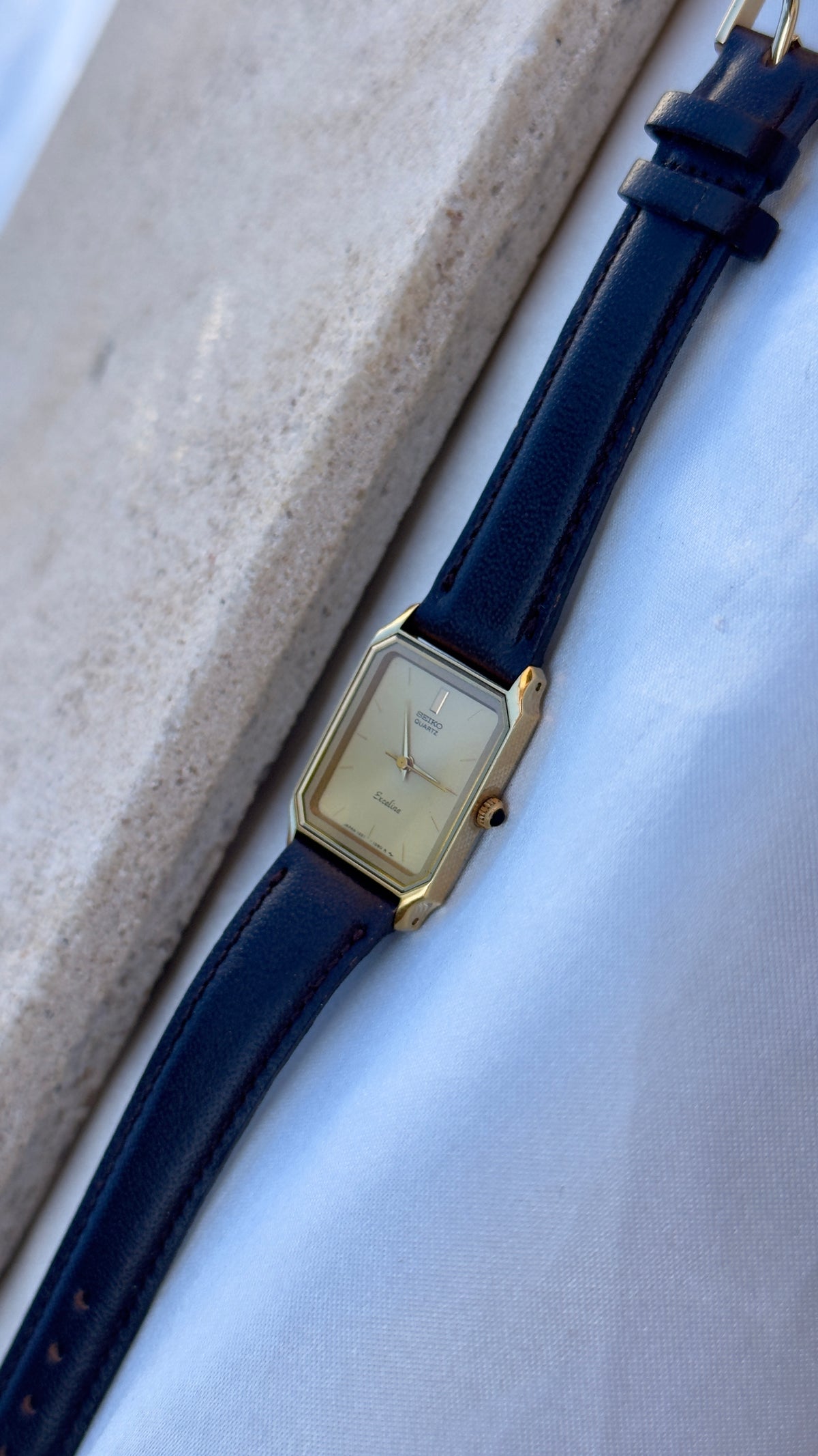 Vintage Seiko Women's Tank Watch 1985 - Gold Plated, Near Mint Condition