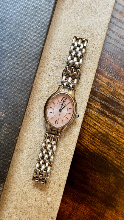Vintage Seiko Watch - For Petite Wrists