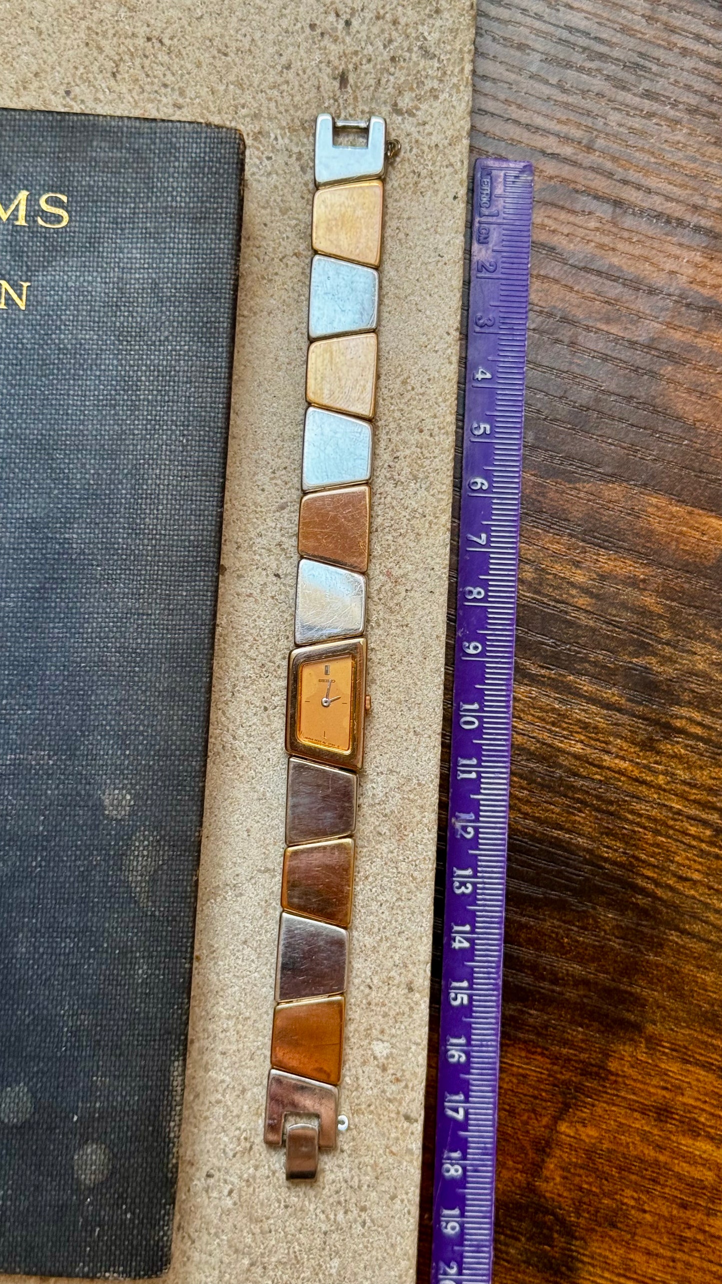 Asymmetrical Seiko Vintage Watch 1997