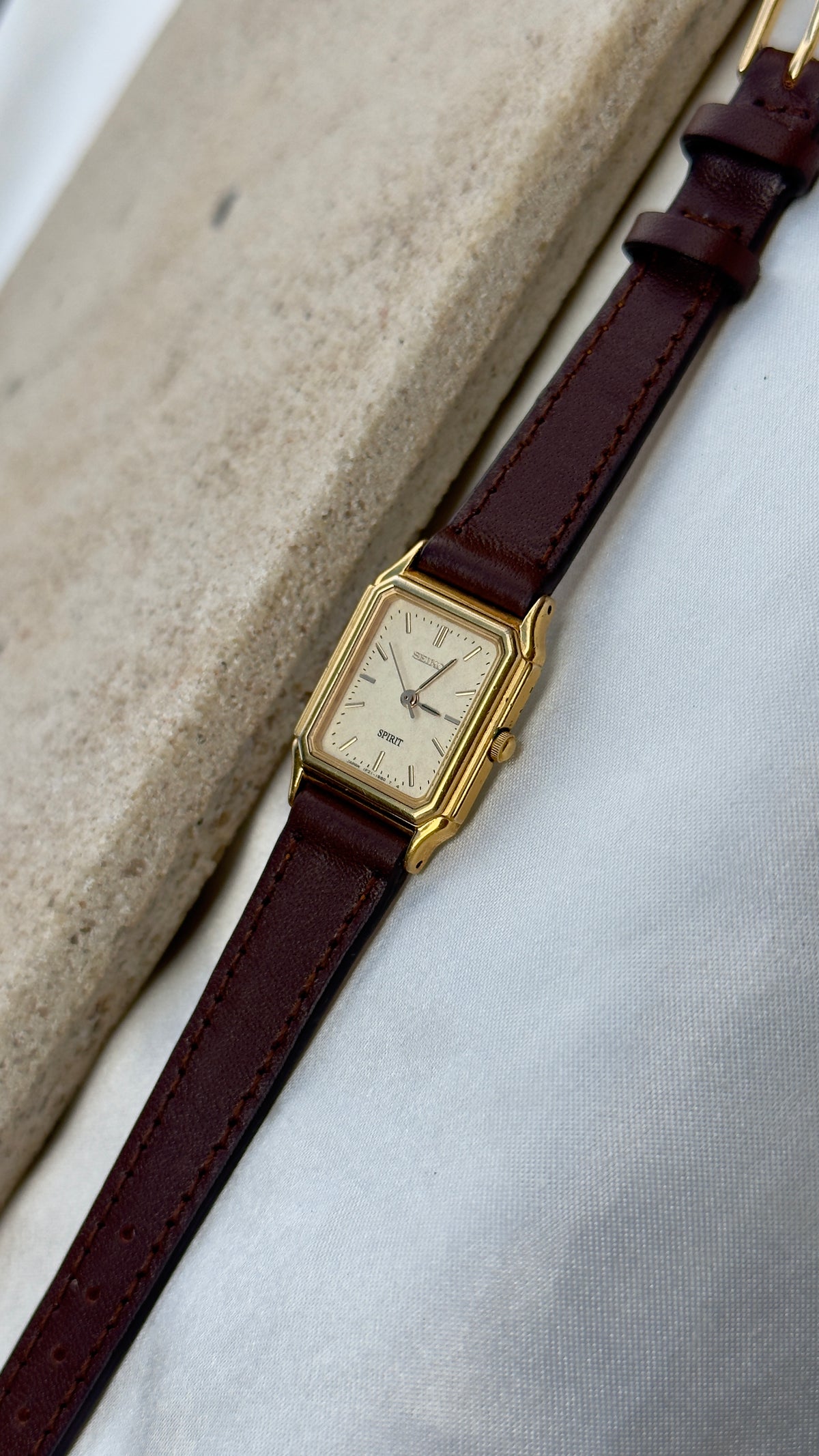 Vintage Seiko Women's Tank Watch 1994 - Gold Plated