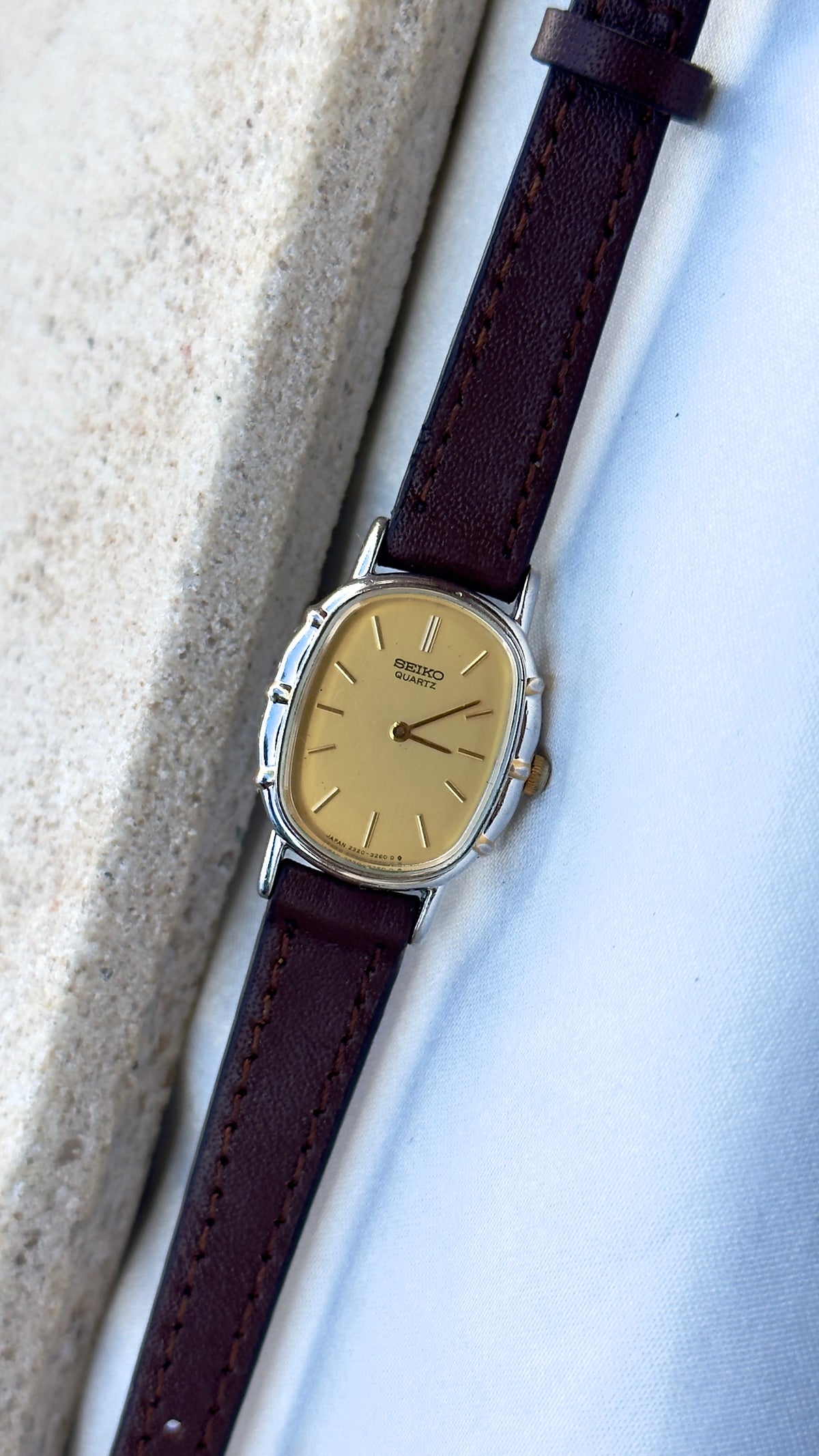 Vintage Seiko Women's Oval Watch 1981 - Gold&Palladium Plated