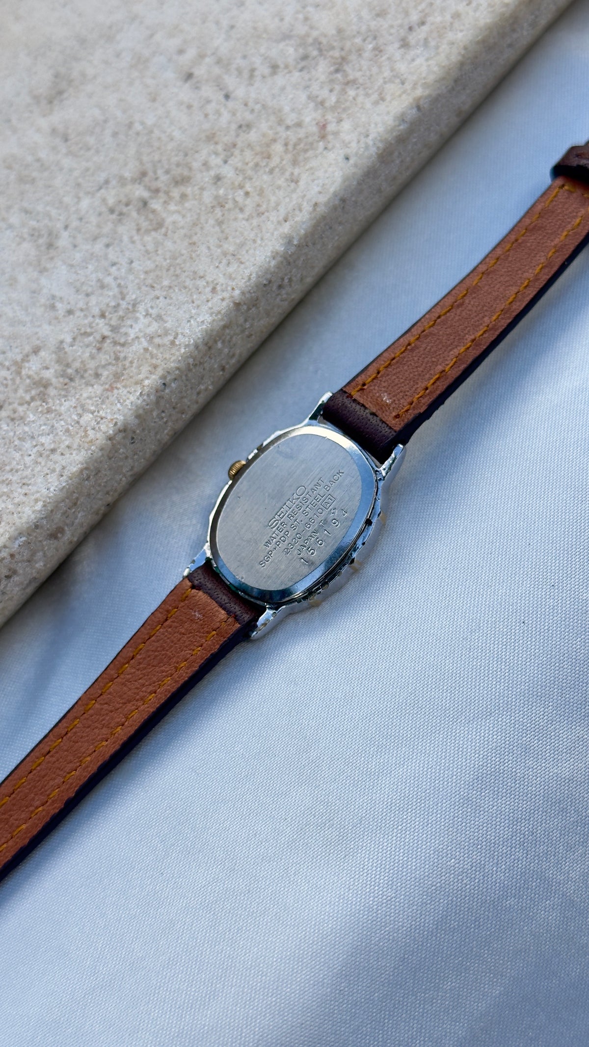 Vintage Seiko Women's Oval Watch 1981 - Gold&Palladium Plated