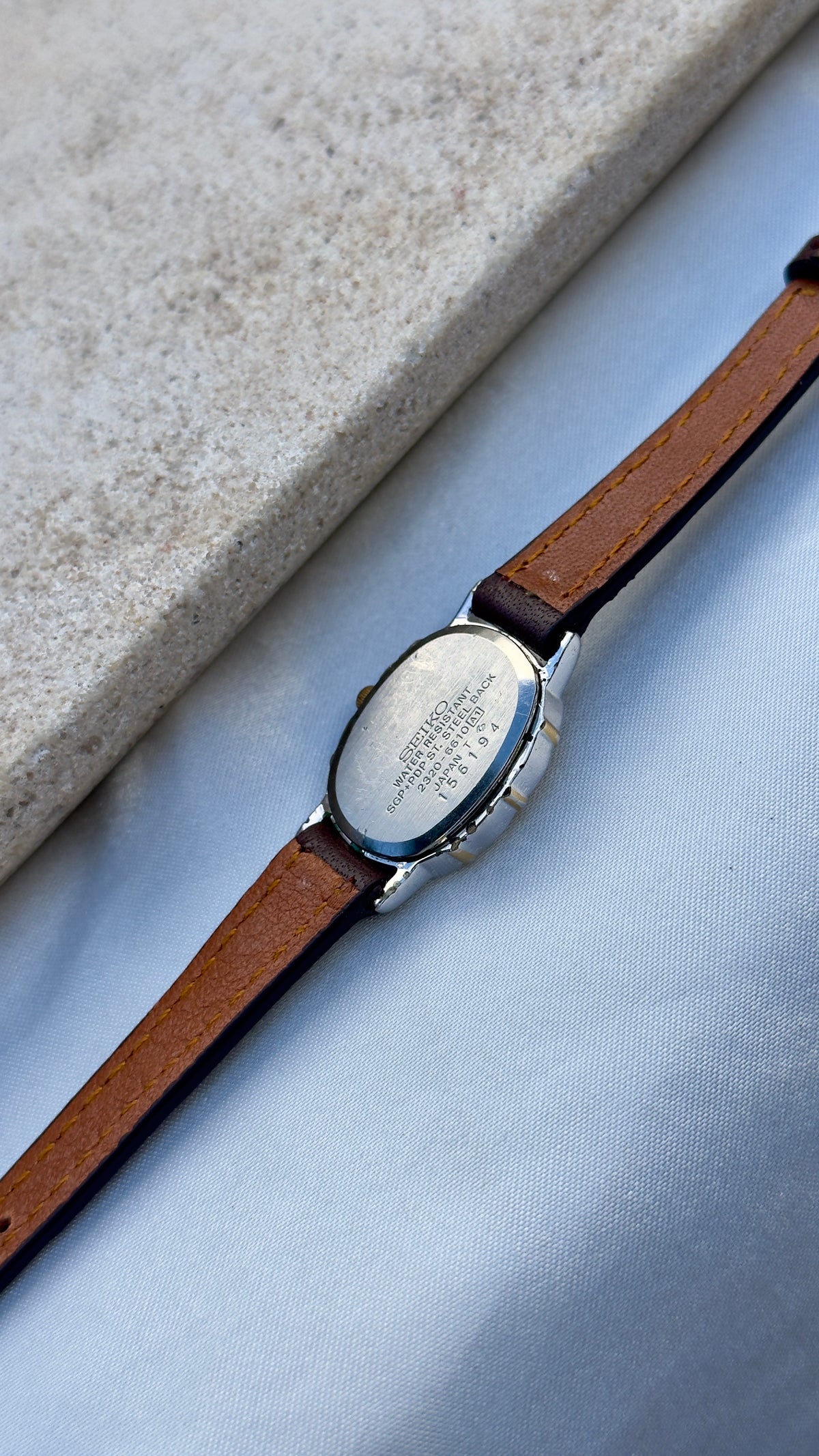Vintage Seiko Women's Oval Watch 1981 - Gold&Palladium Plated