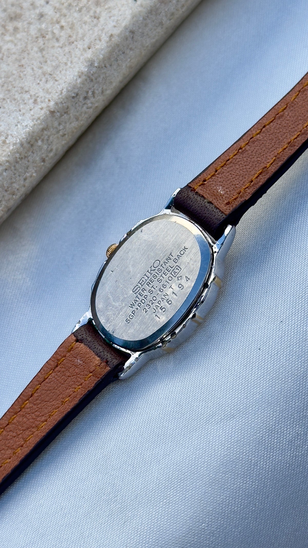 Vintage Seiko Women's Oval Watch 1981 - Gold&Palladium Plated