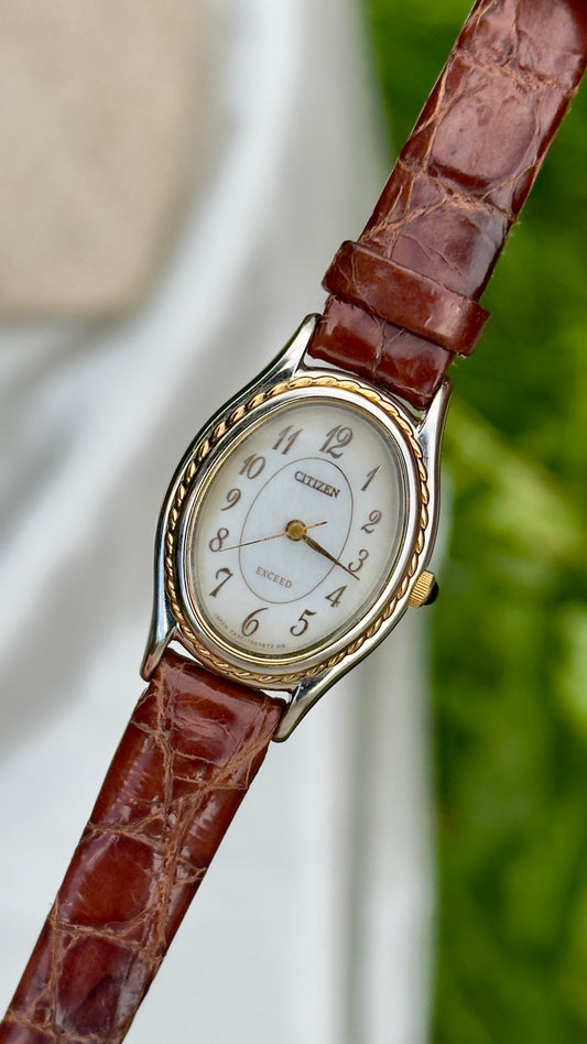 Super Rare Citizen Exceed Duratech vintage watch 1998 - Gold Plate, Mint Condtion with tag