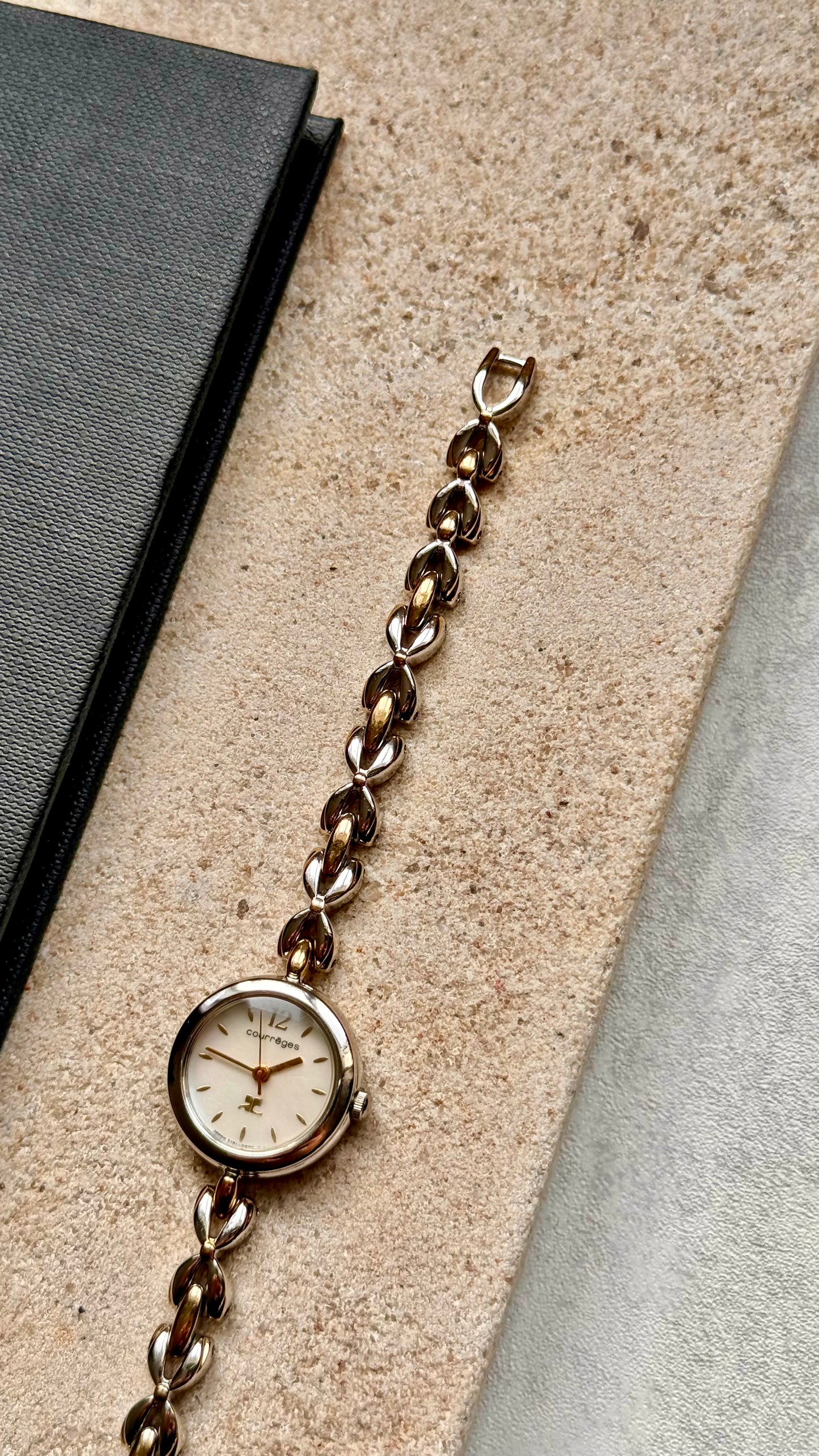 Courrèges vintage watch