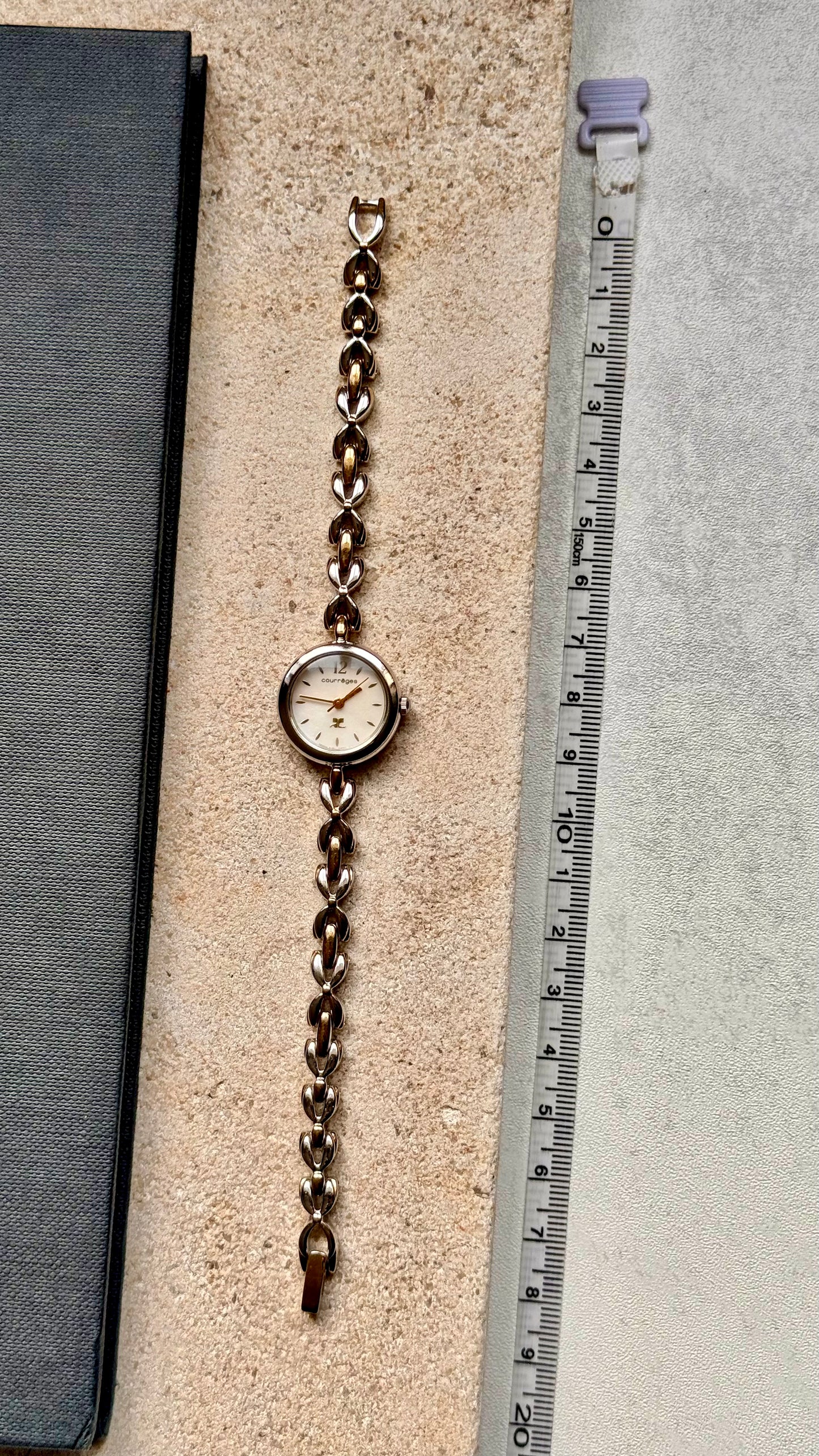 Courrèges vintage watch