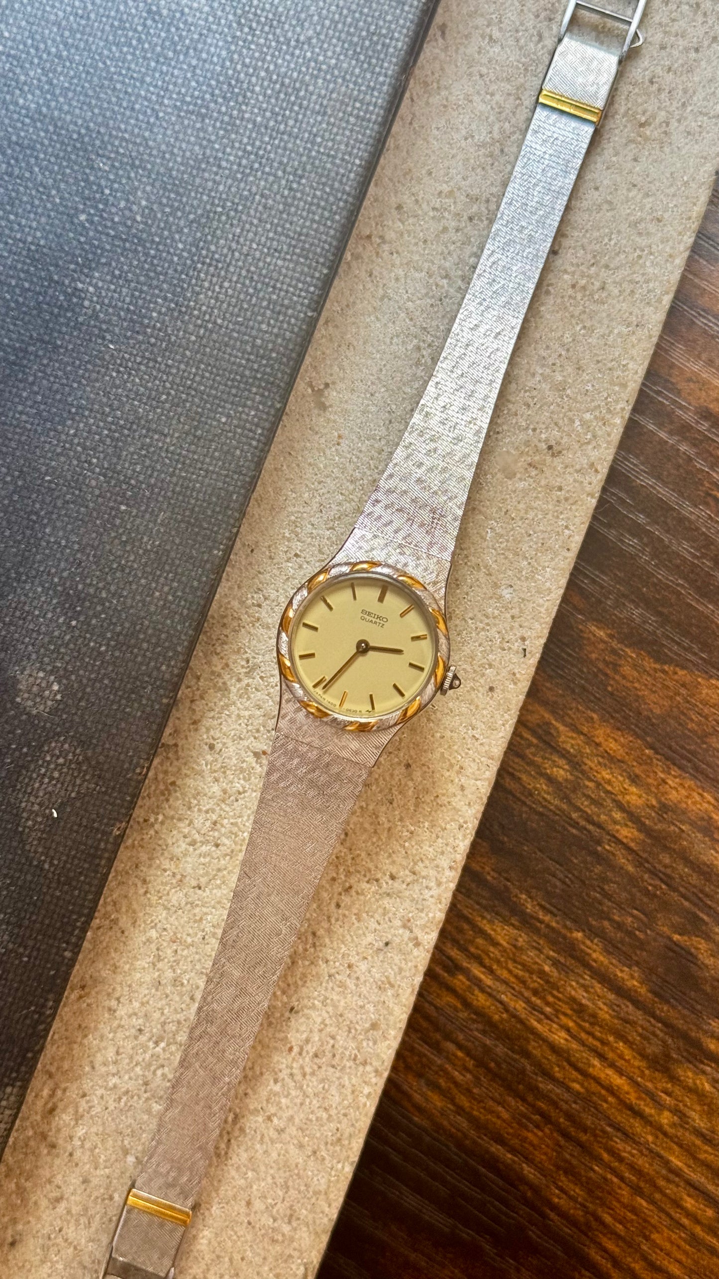 Seiko Bi-colour Bezel Vintage Watch 1981