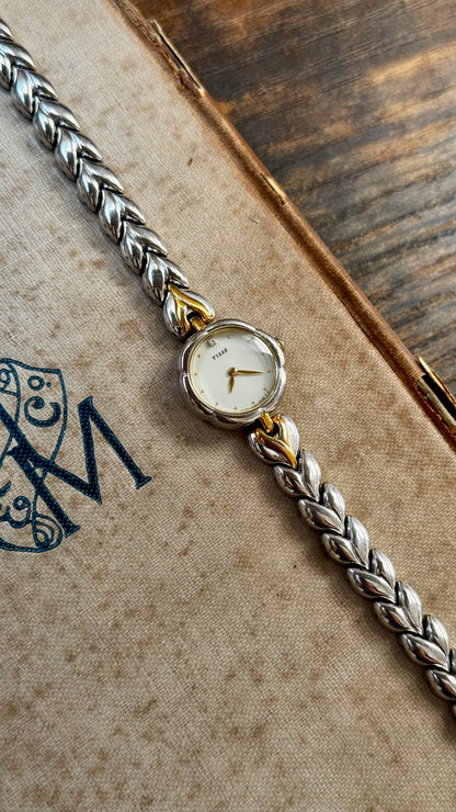 1992 Super Rare Vintage Seiko Tissé Watch - Flower case