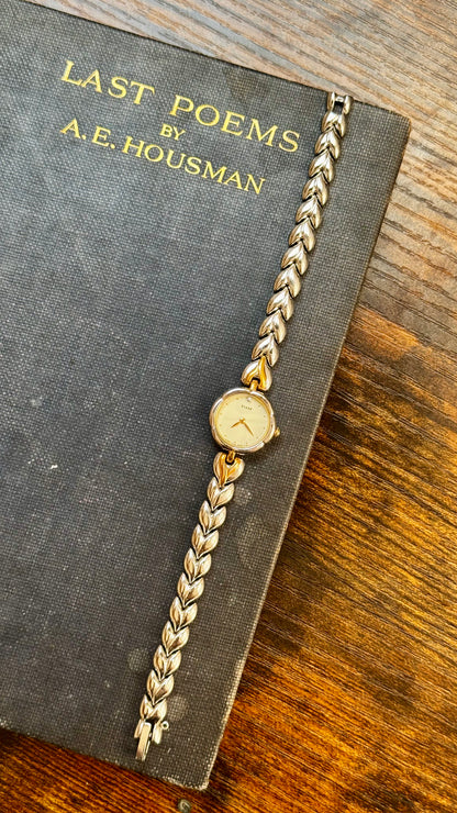 1992 Super Rare Vintage Seiko Tissé Watch - Flower case