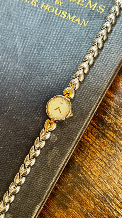 1992 Super Rare Vintage Seiko Tissé Watch - Flower case