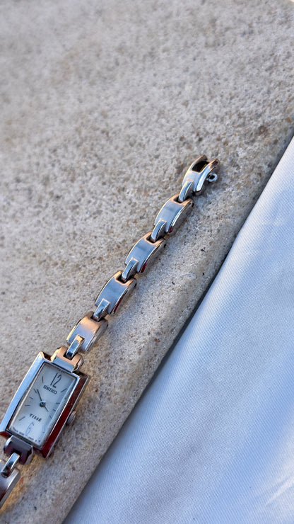 Seiko Tissé Vintage Watch 1995