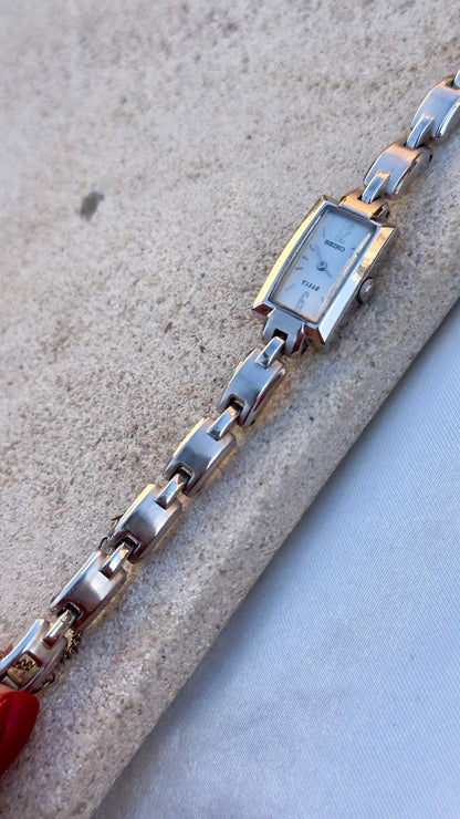 Seiko Tissé Vintage Watch 1995