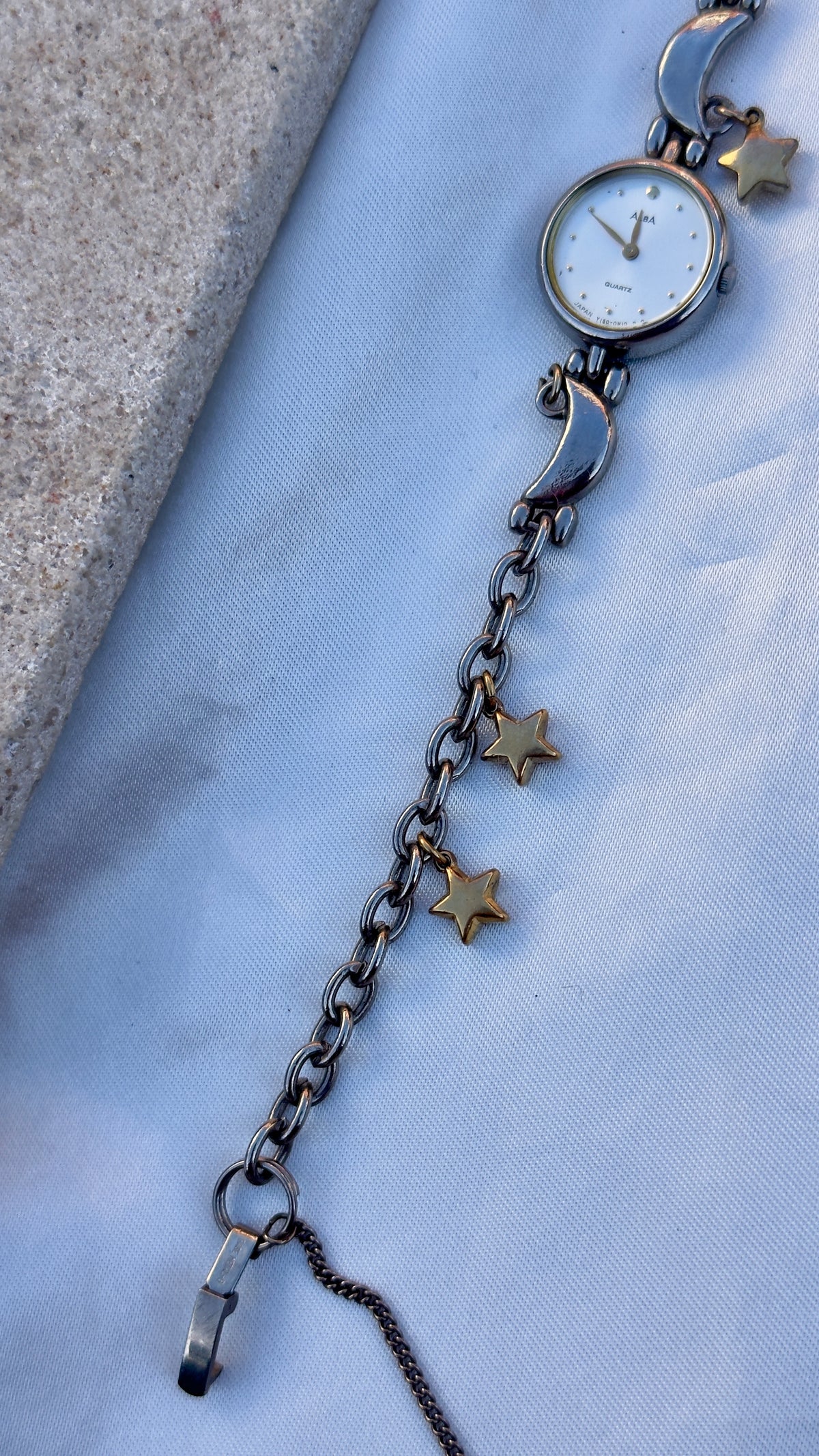 Seiko Alba Vintage Watch 1991 - Moon and Star charms