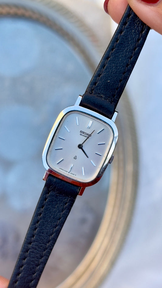 Vintage Seiko Chariot Women's Watch 1979 September - Palladium Plated