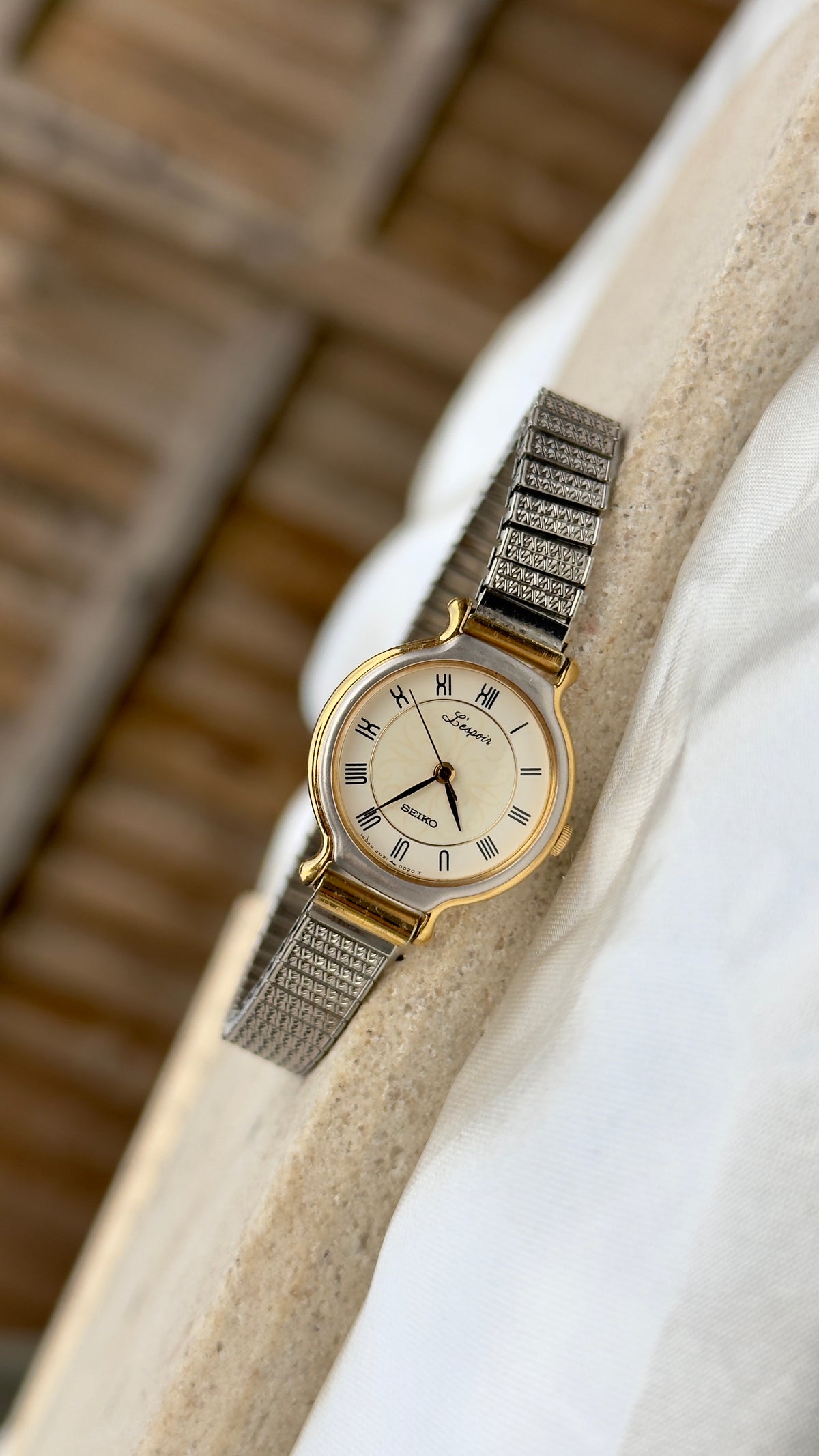 Seiko L'espoir Vintage Watch 1999 - stretch band