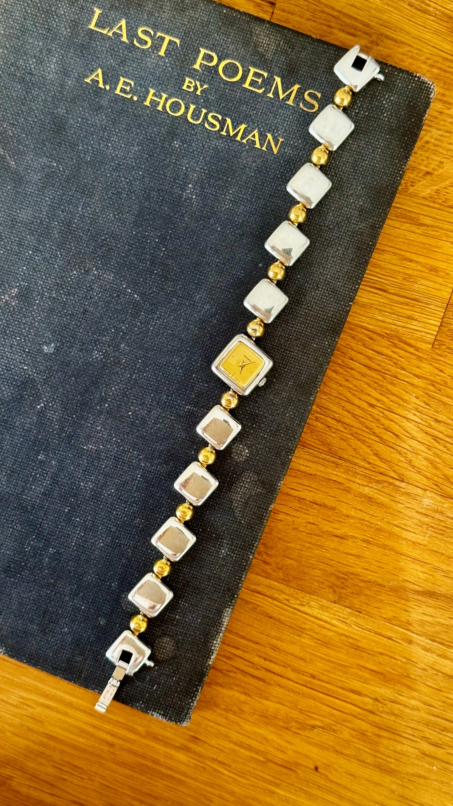 Super Rare Art Deco Vintage Seiko Watch 1995