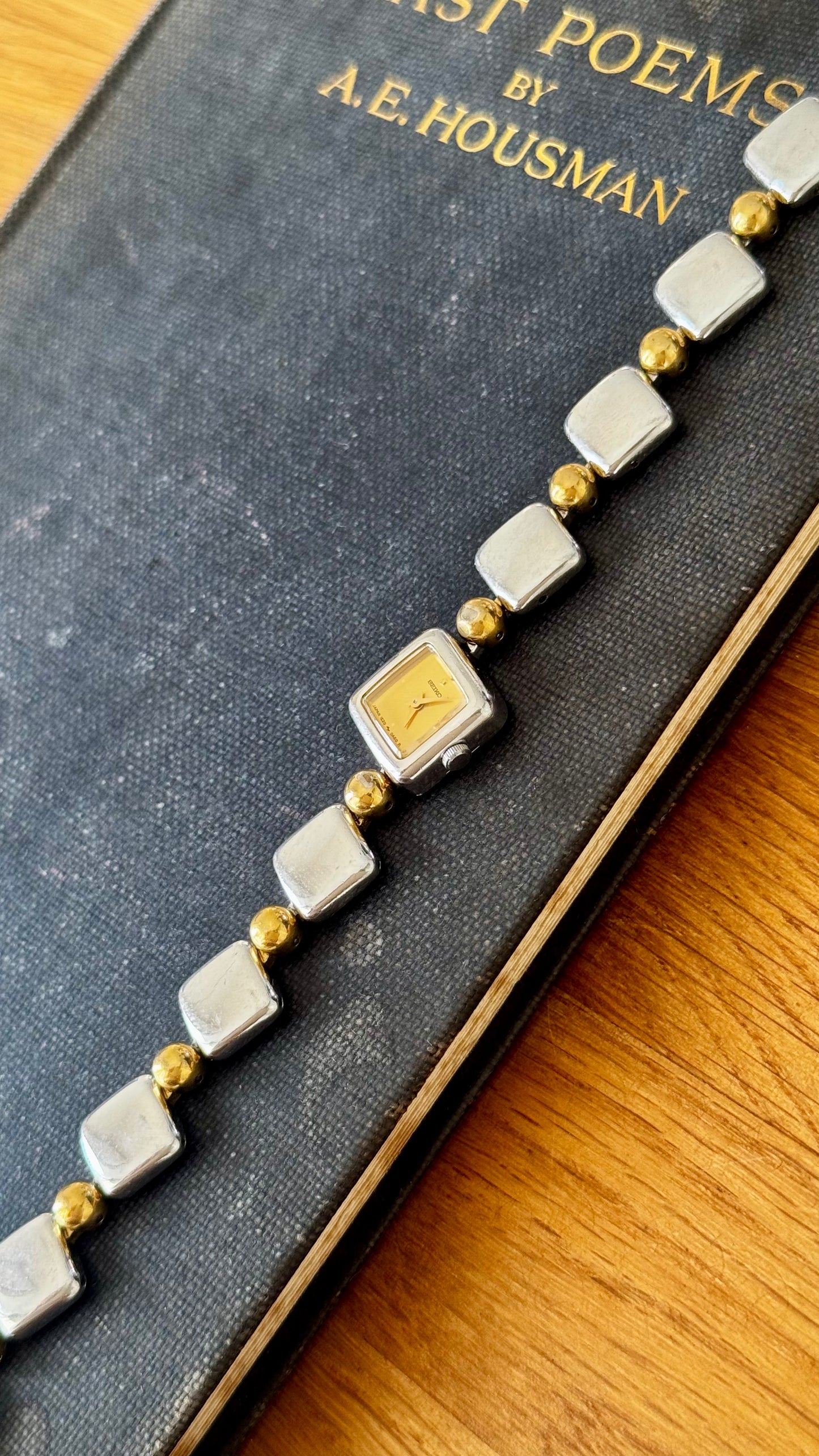 Super Rare Art Deco Vintage Seiko Watch 1995