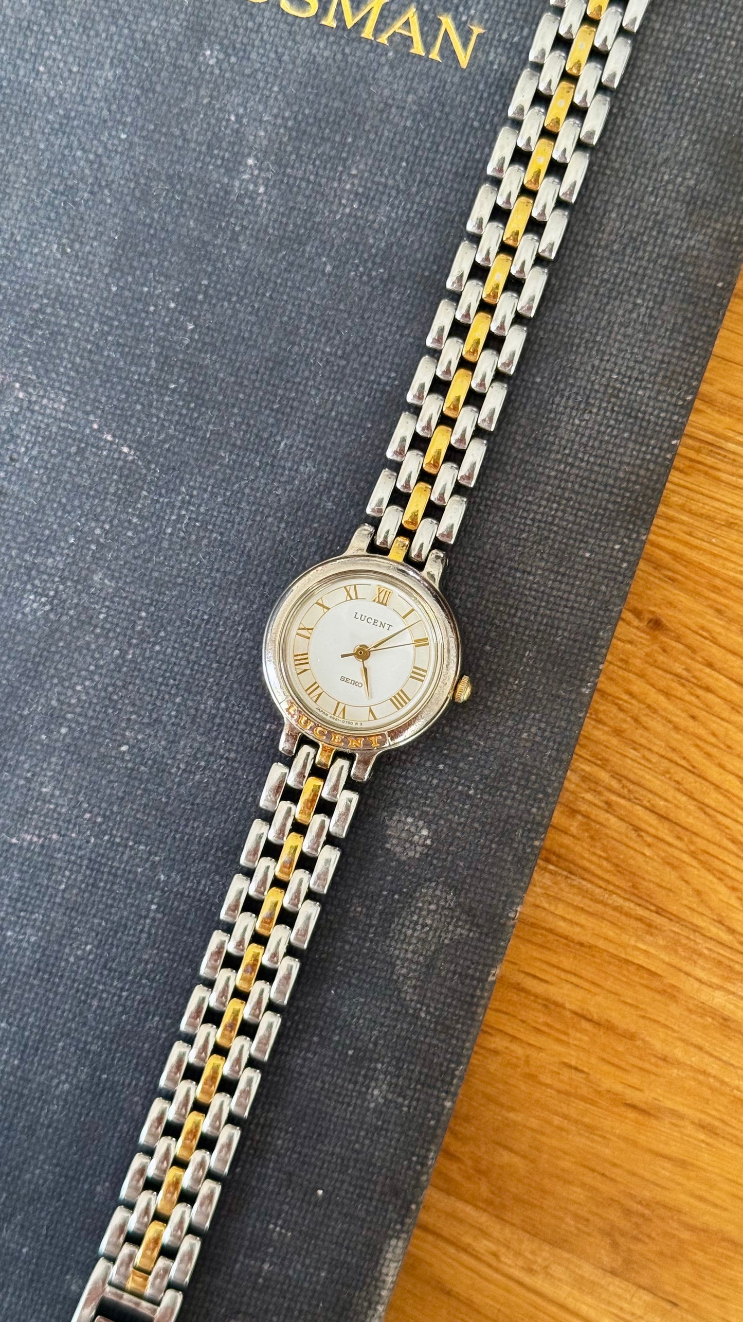 Classic 1991 Seiko Lucent Vintage Watch - Gold Plated, near mint condition