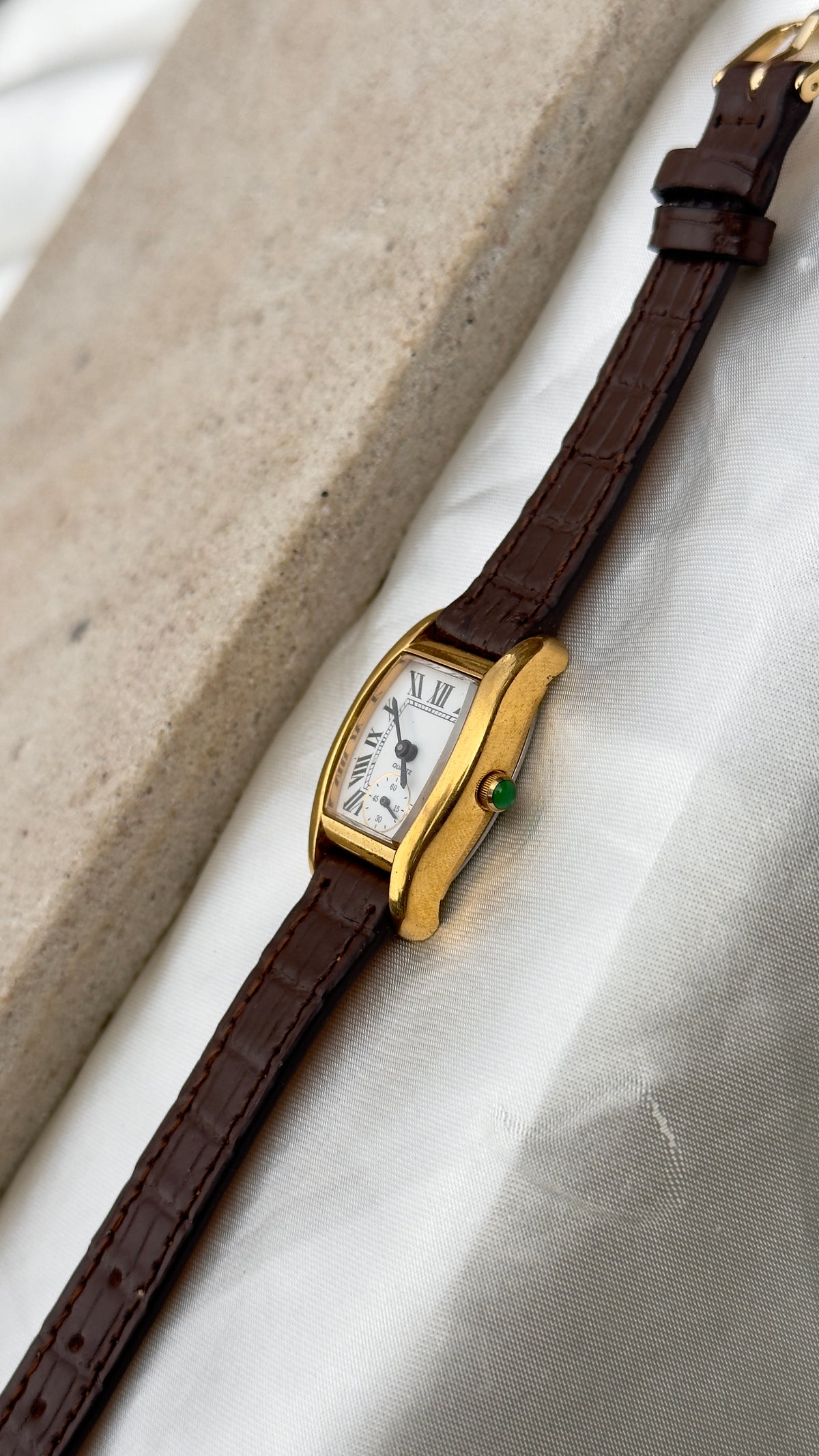Vintage Noevir Roman Tank Watch 1990s - Handmade Genuine Leather