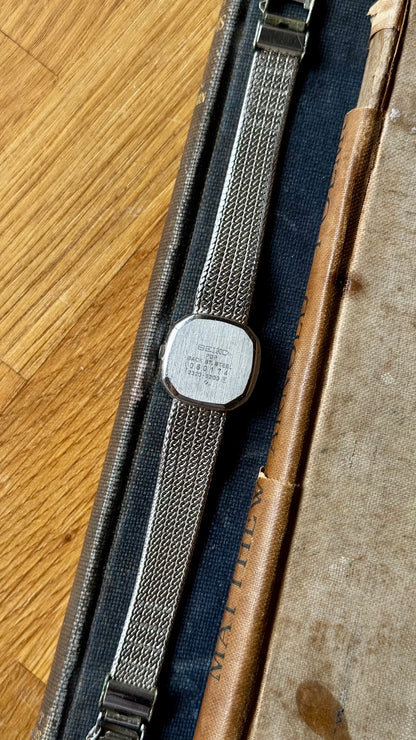 Vintage Seiko Watch 1980 - white gold plated