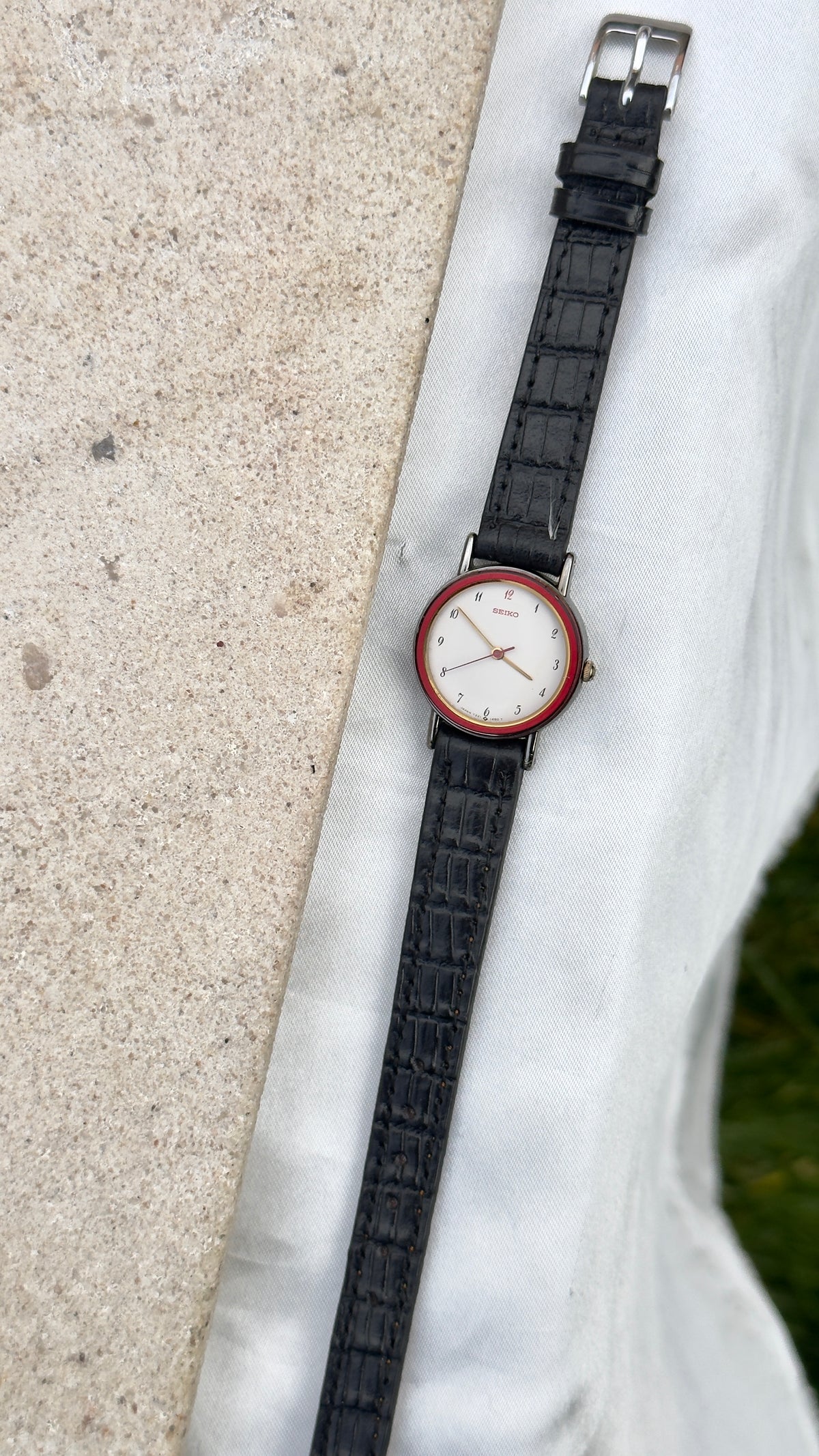 Seiko Vintage Watch 1995 - Red Enameled Case