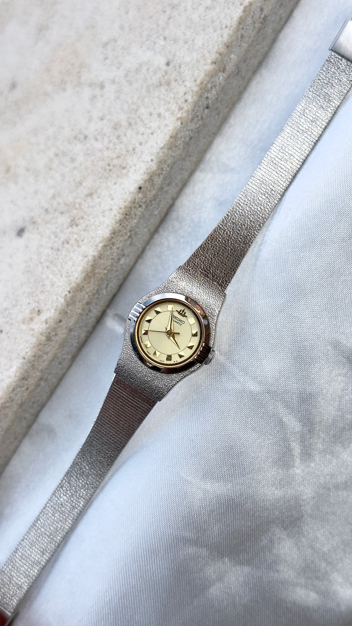 1991 Vintage Seiko Galaxy Watch, near mint condition