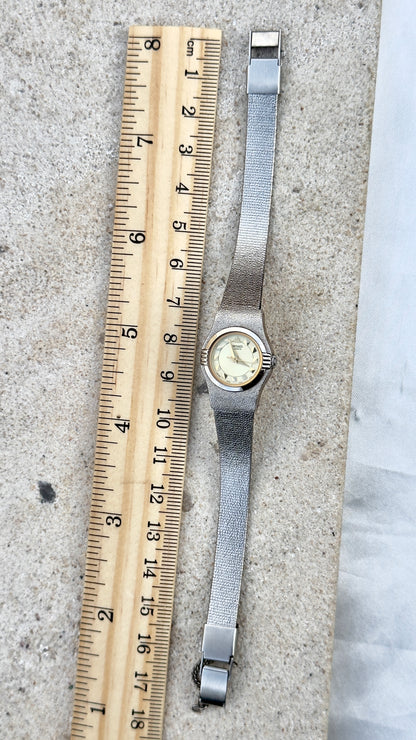 1991 Vintage Seiko Galaxy Watch, near mint condition