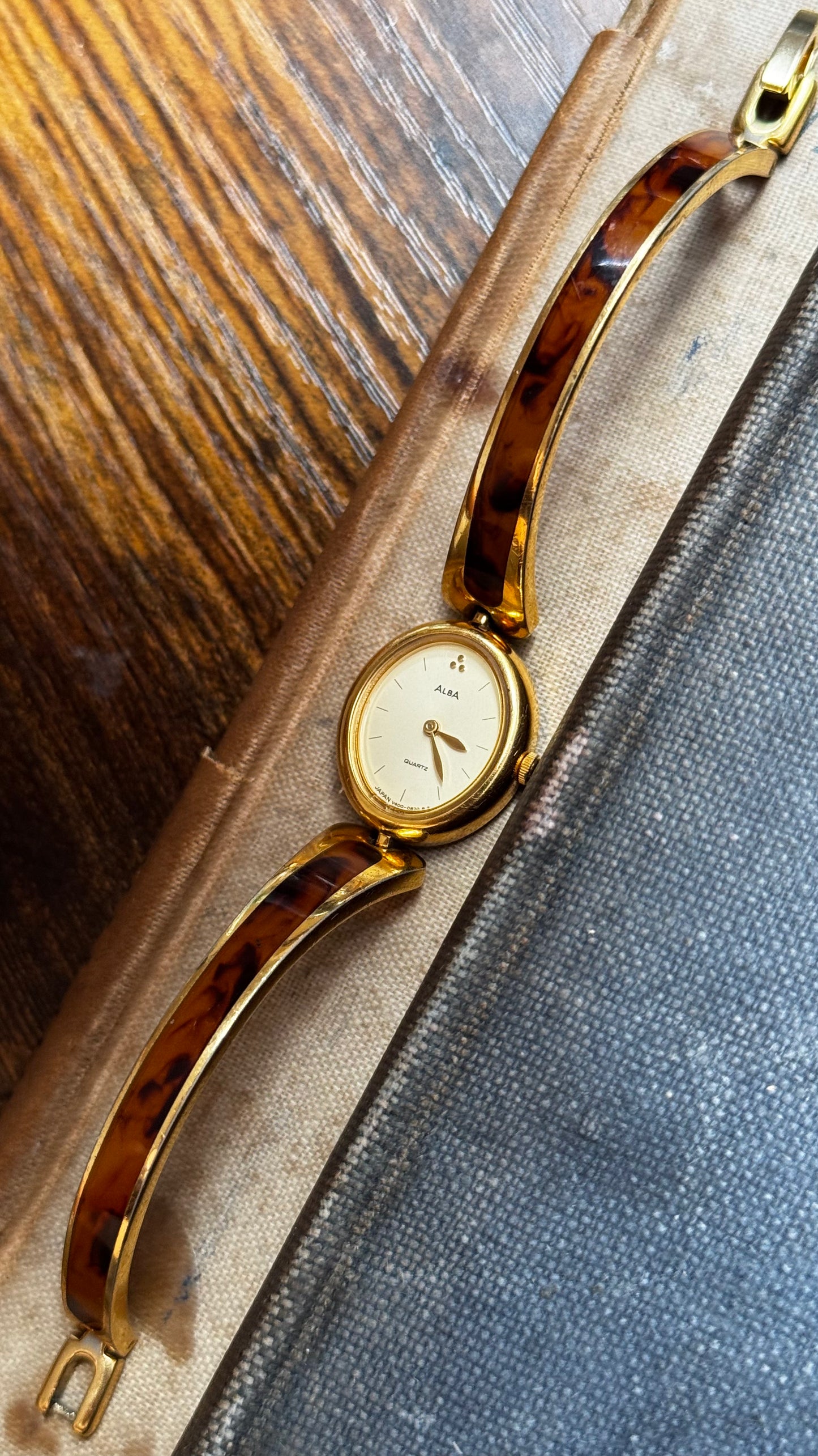 Seiko Alba Vintage Bangle Watch 1990s