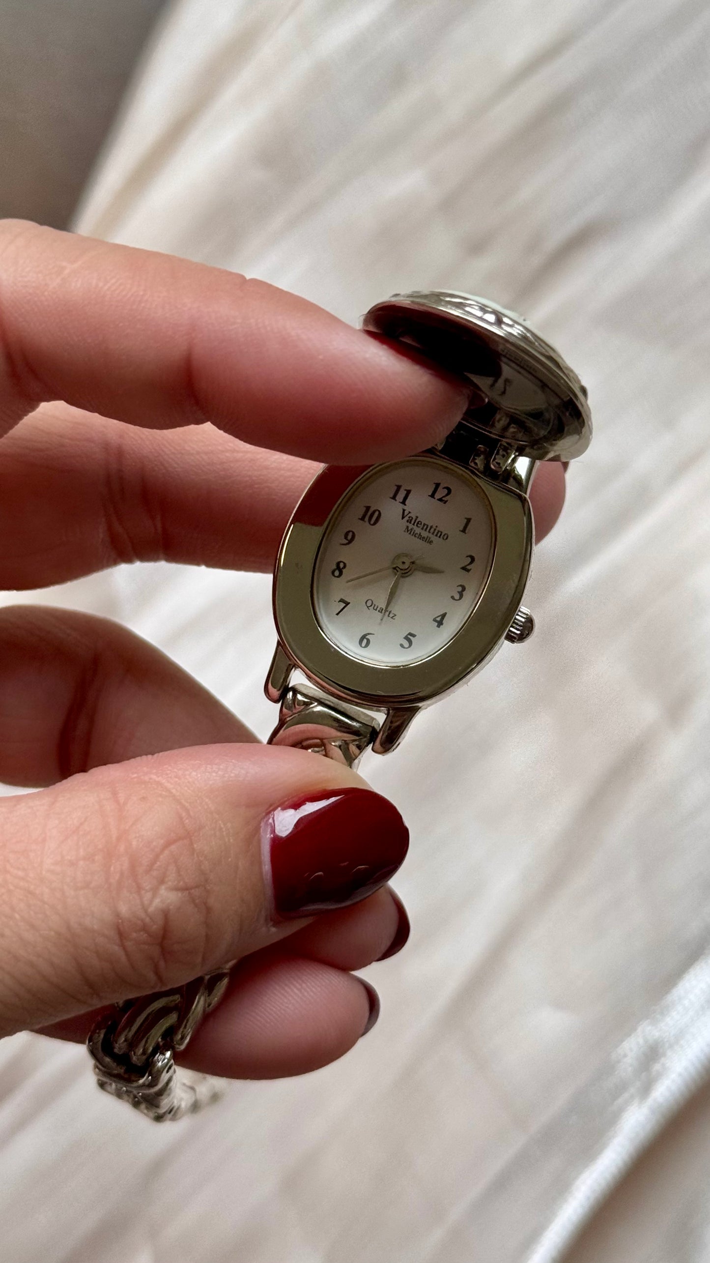 Valentino Michelle Cameo Peekaboo vintage ladies watch