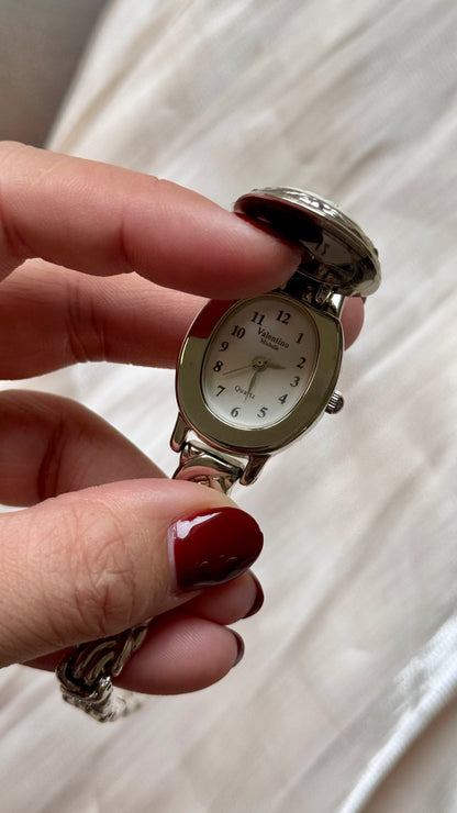 Valentino Michelle Cameo Peekaboo vintage ladies watch