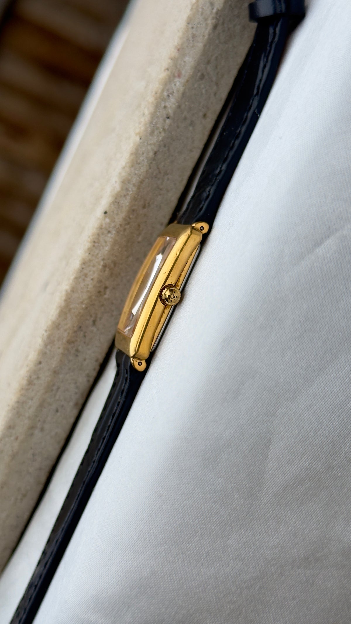 Seiko Vintage Tank Watch 1994