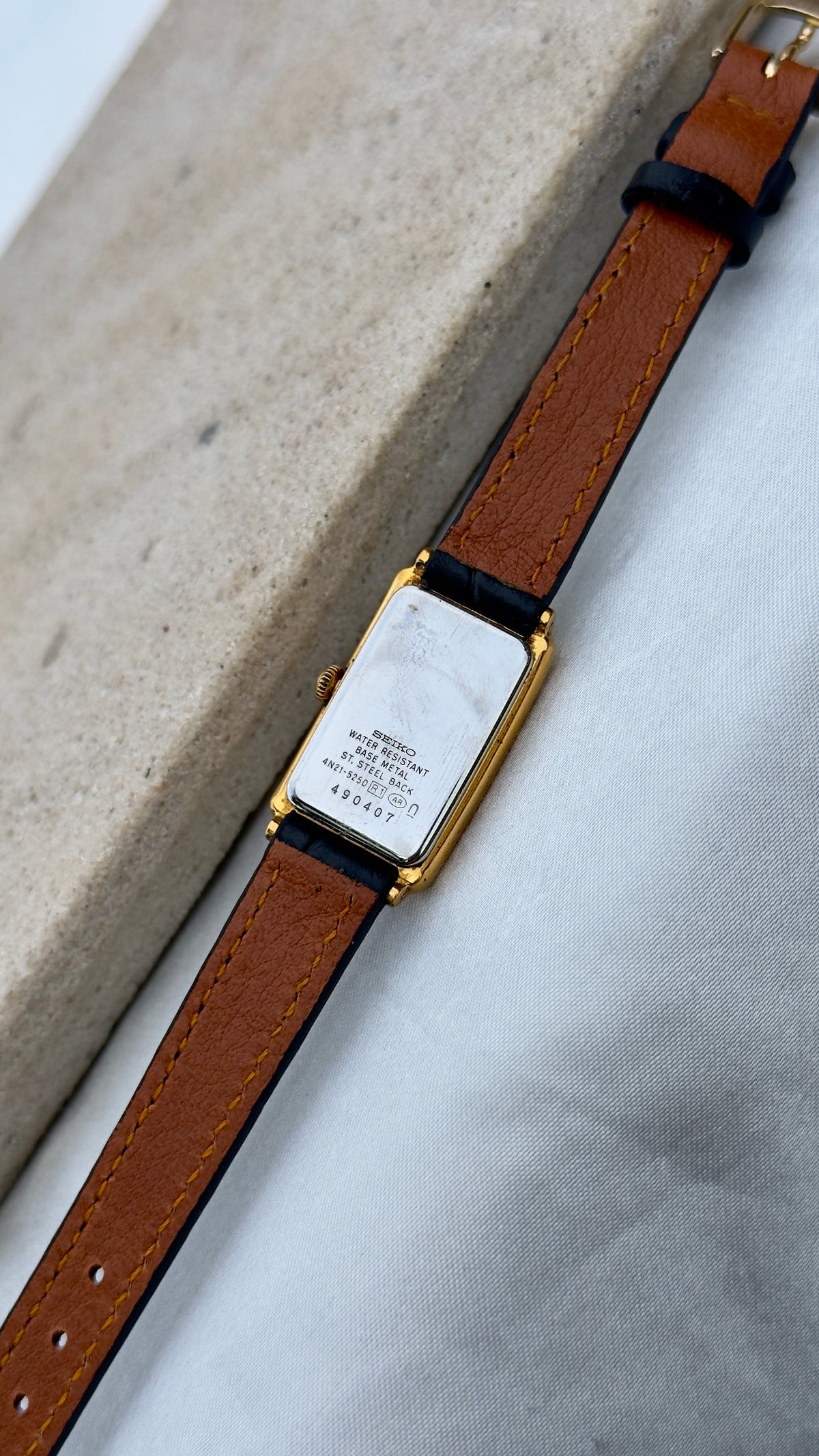 Seiko Vintage Tank Watch 1994